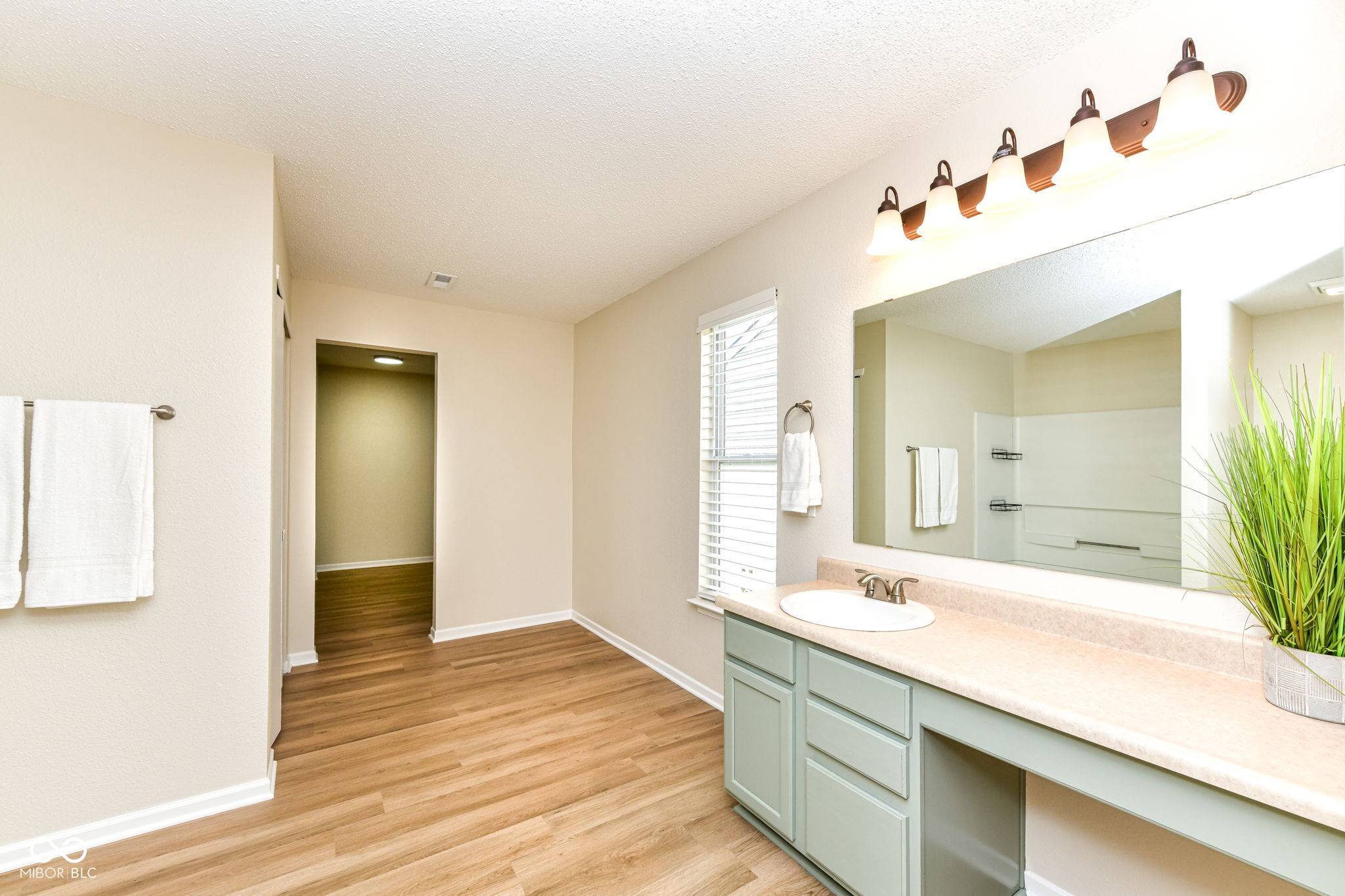 12809 Freedom Drive