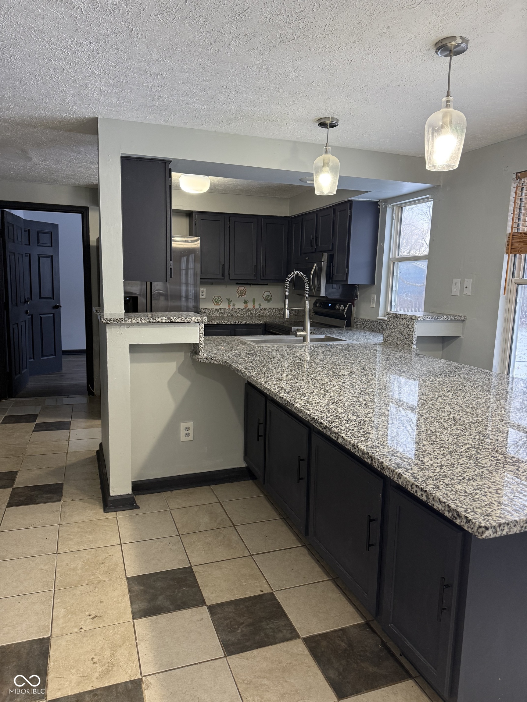 8075 Cardinal Cove E