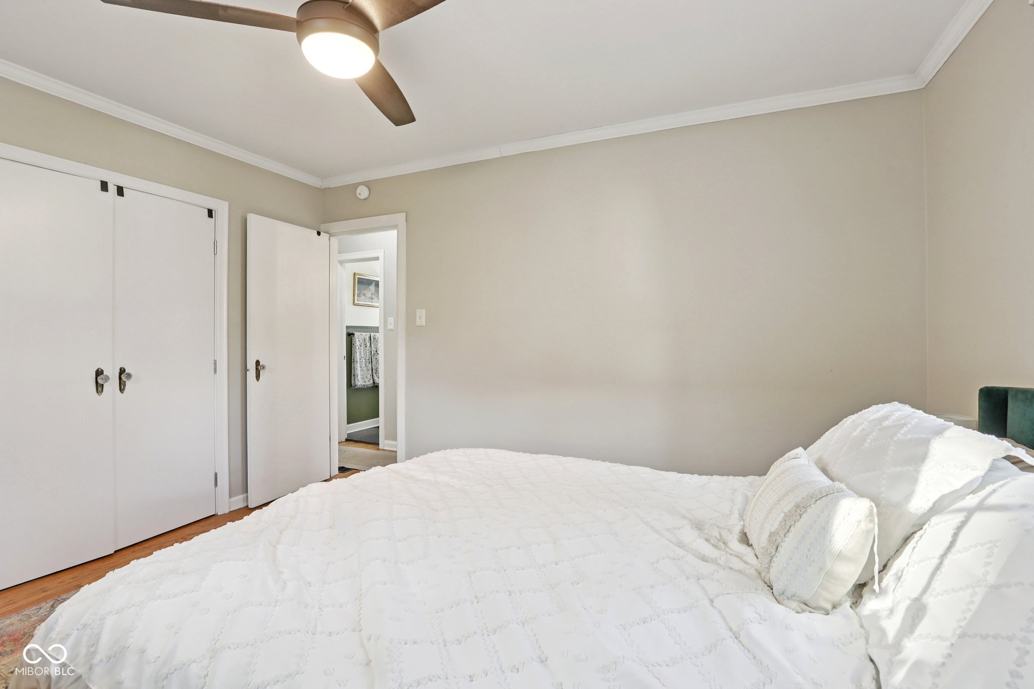 6029 Crittenden Avenue