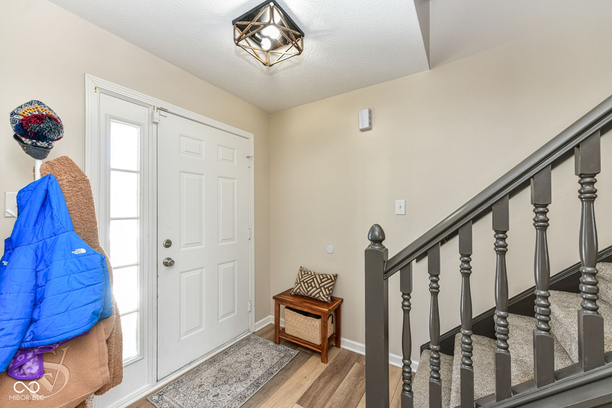 8888 N White Tail Trail