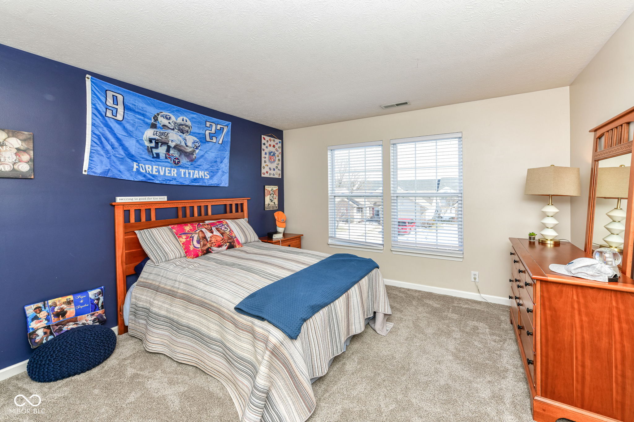 8888 N White Tail Trail