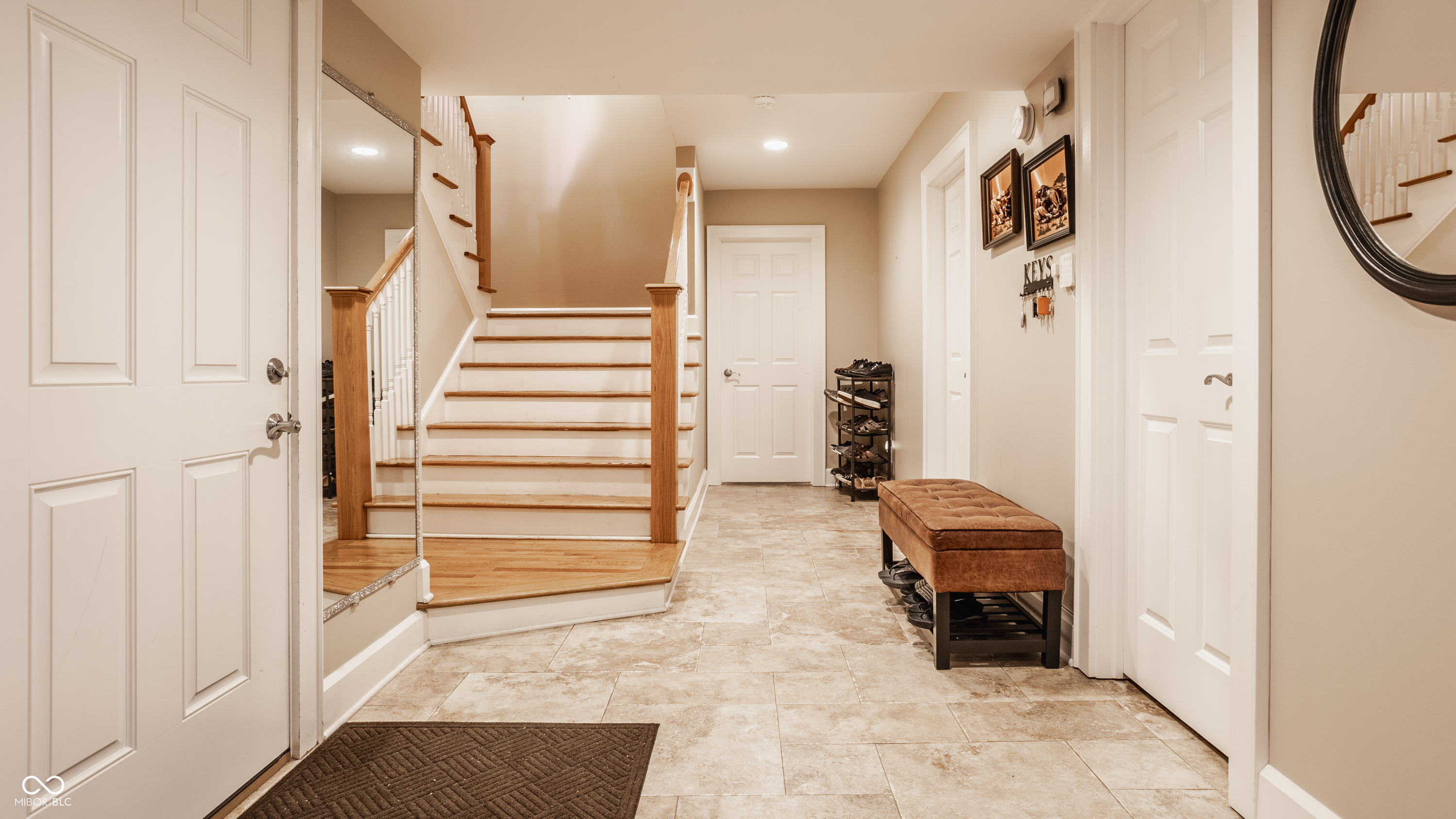 7599 N Meridian Street