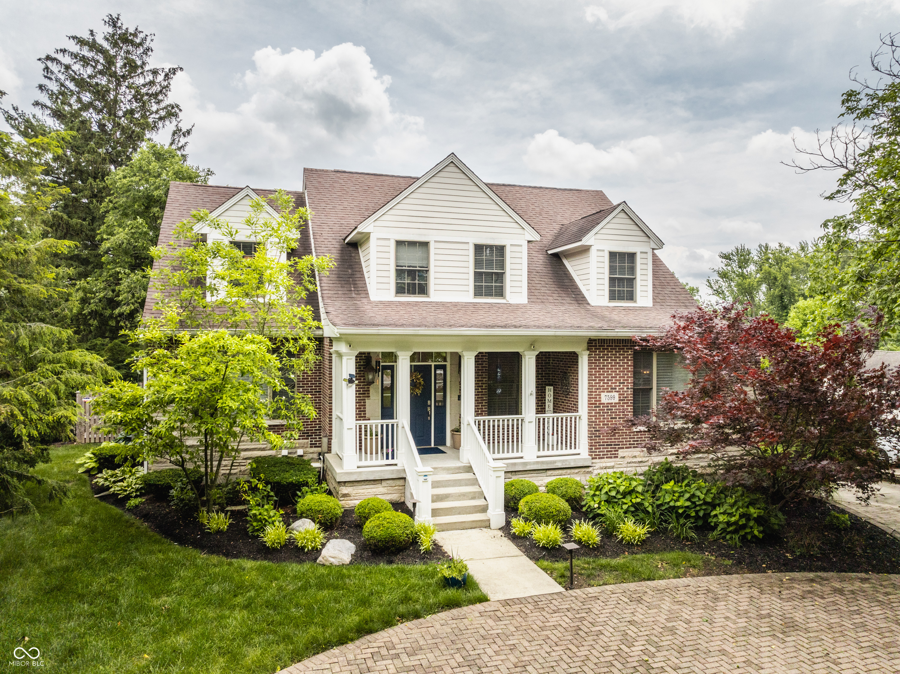 7599 N Meridian Street