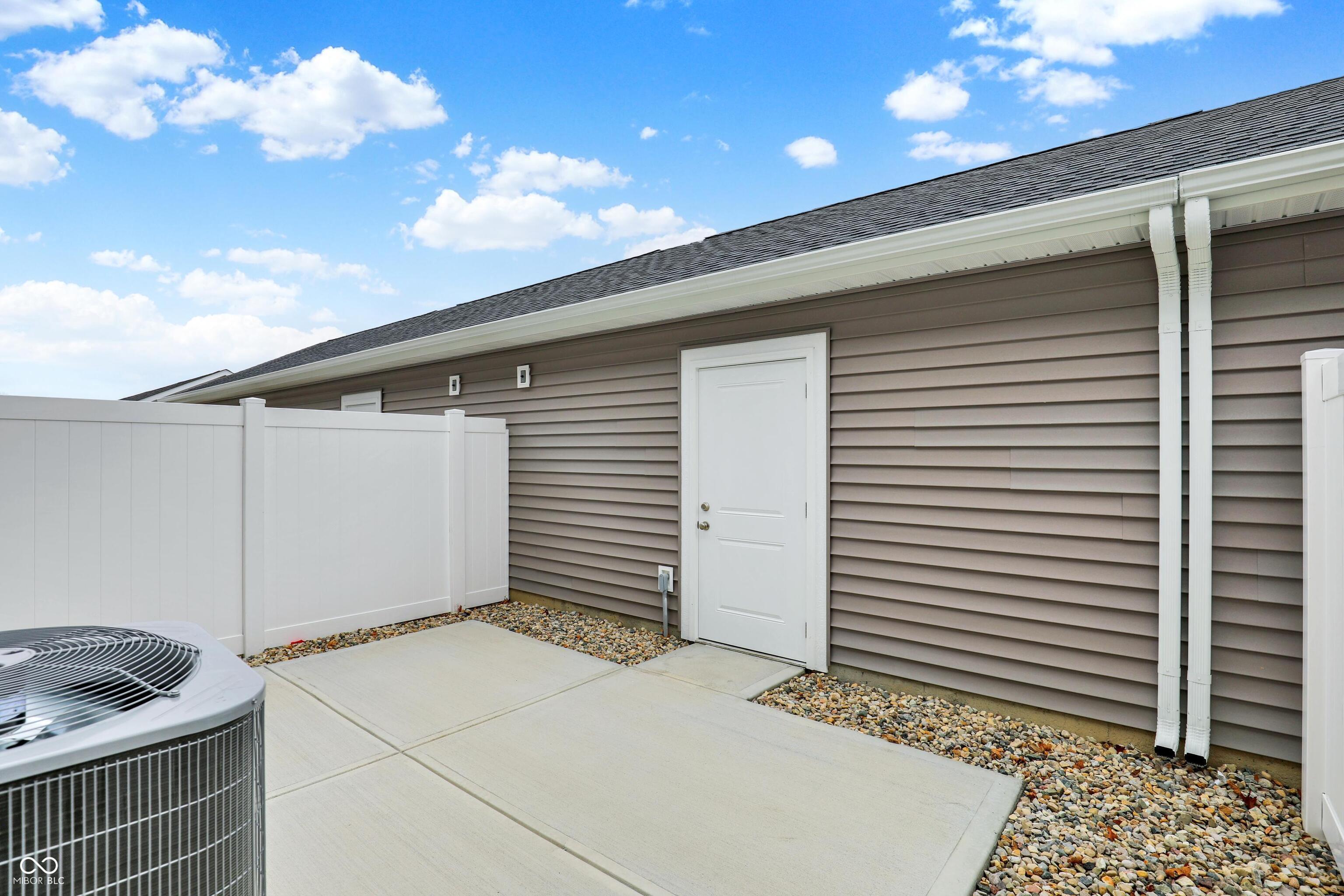 19540 Northwest Drive