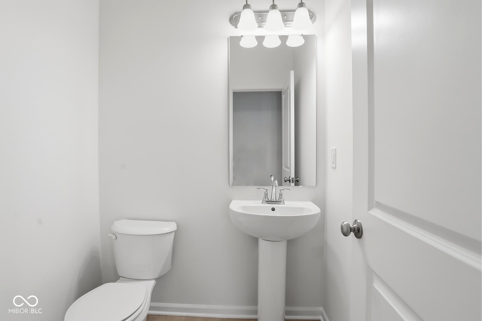 19570 Northwest Drive