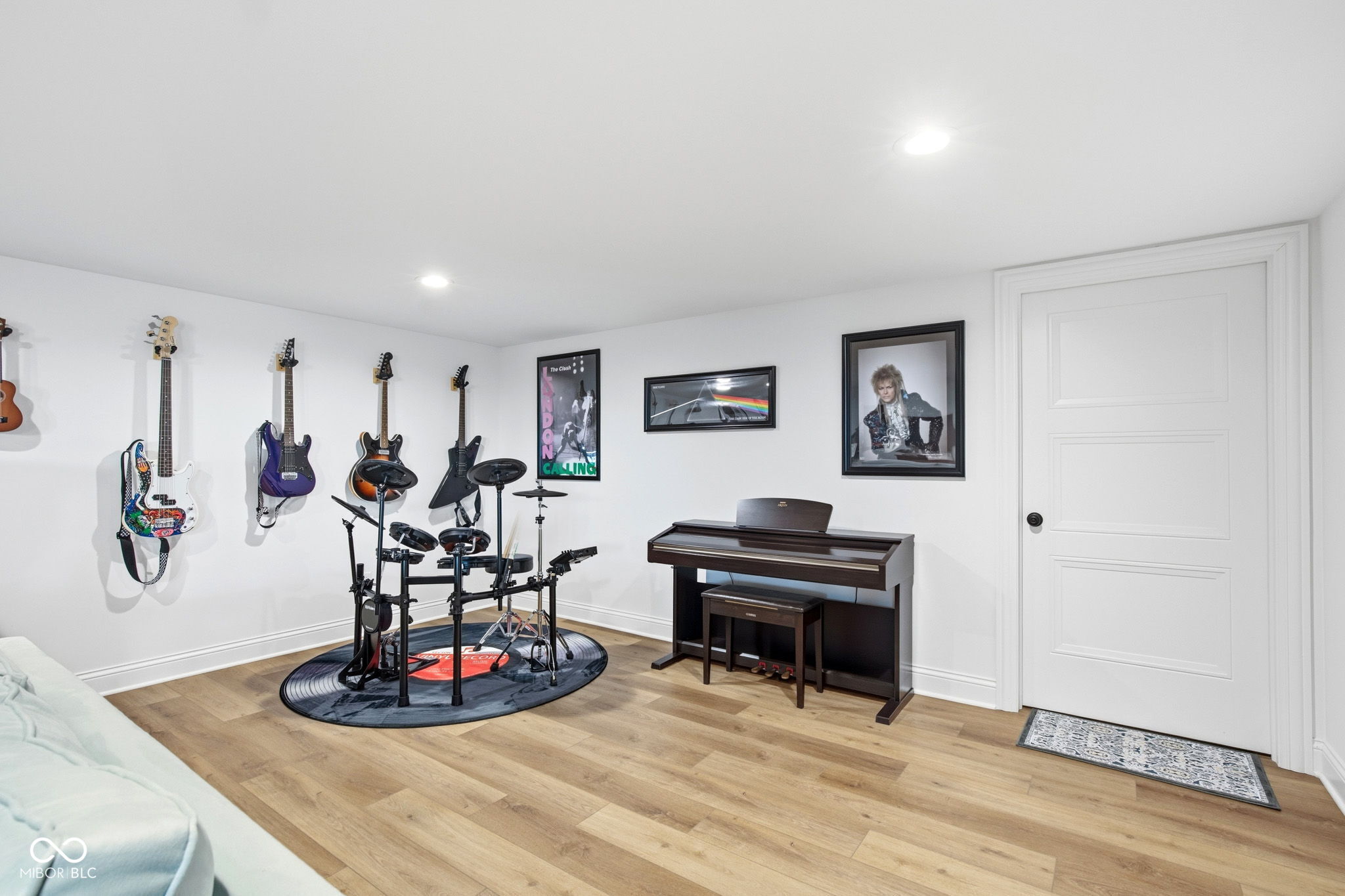 10590 Geist View Drive