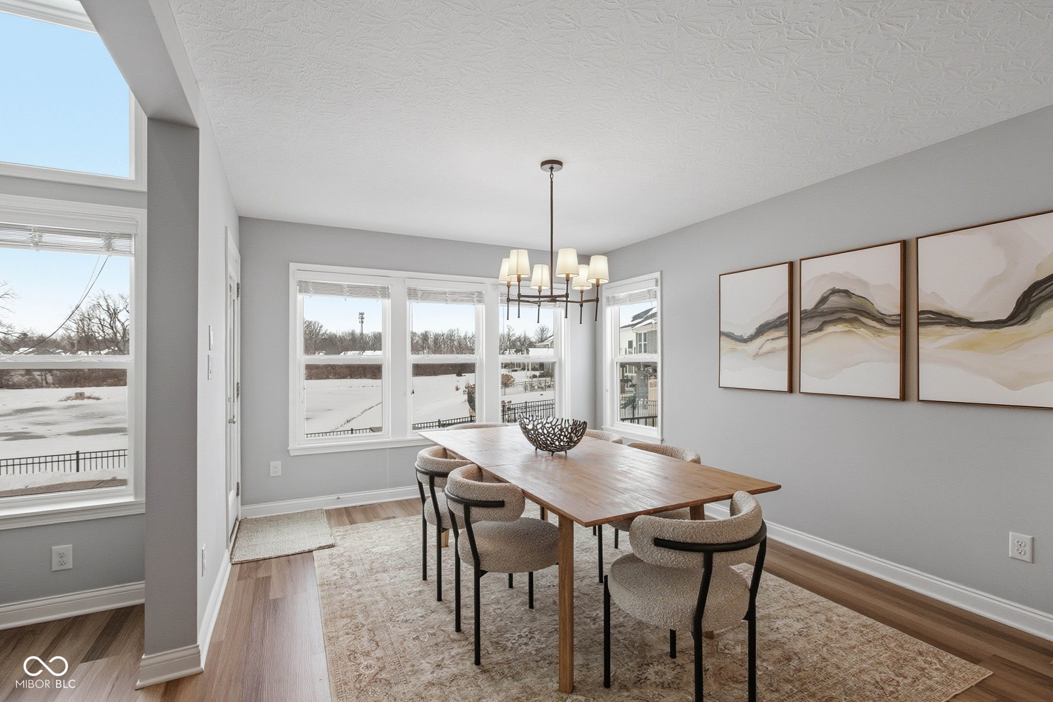 6680 Eagles Nest Lane