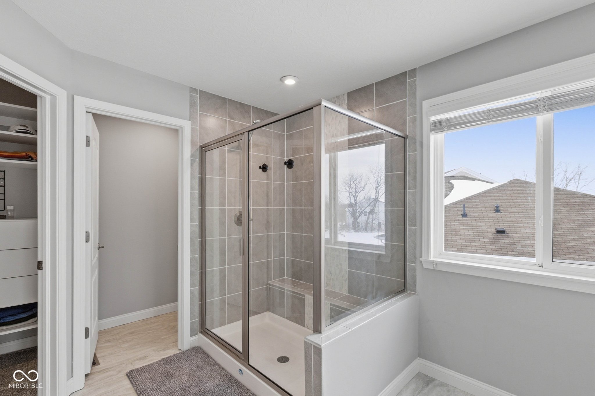 6680 Eagles Nest Lane