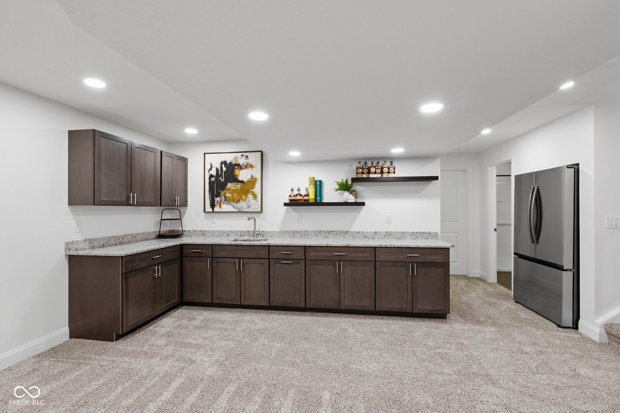 6680 Eagles Nest Lane