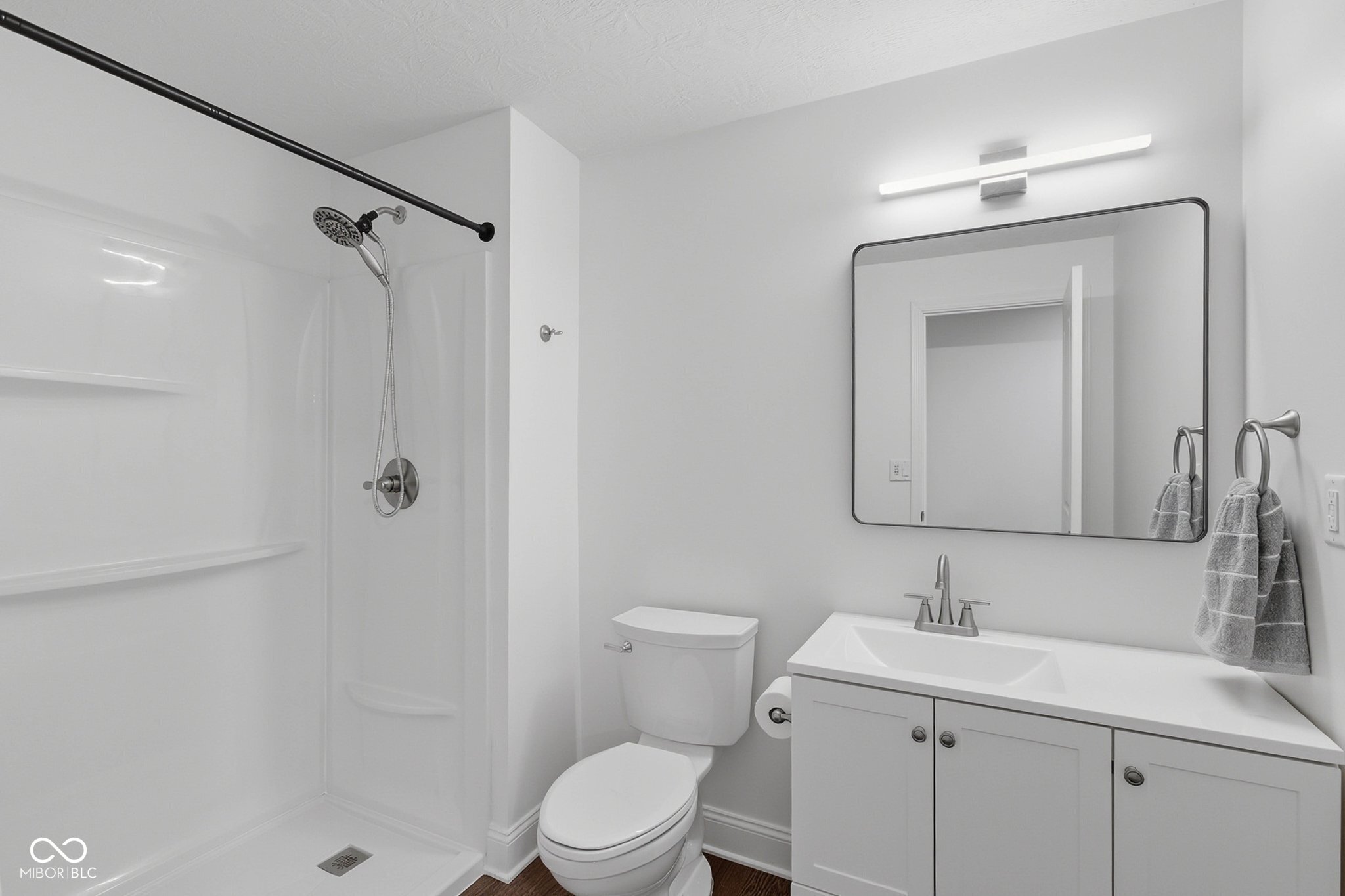 6680 Eagles Nest Lane