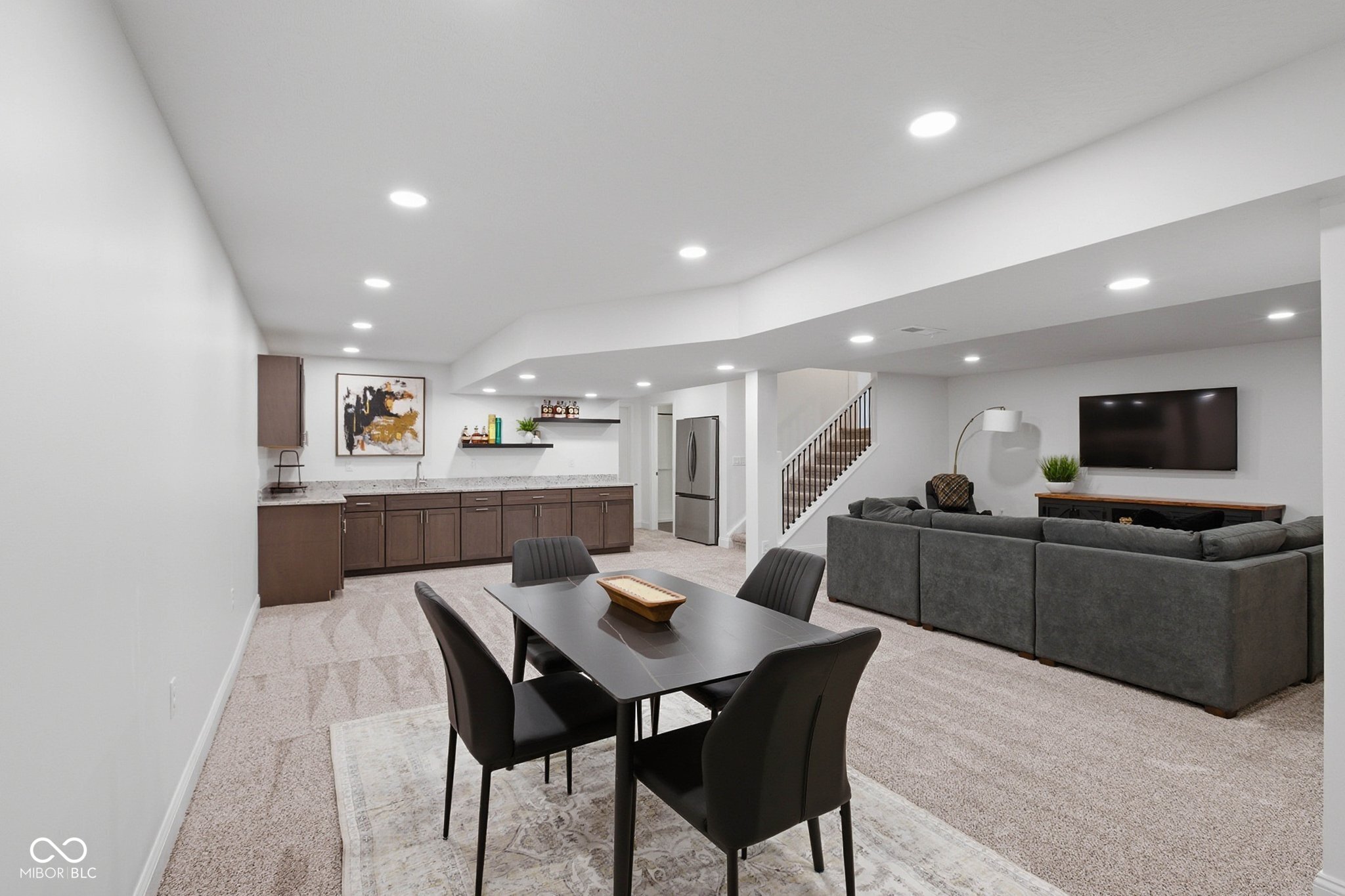 6680 Eagles Nest Lane