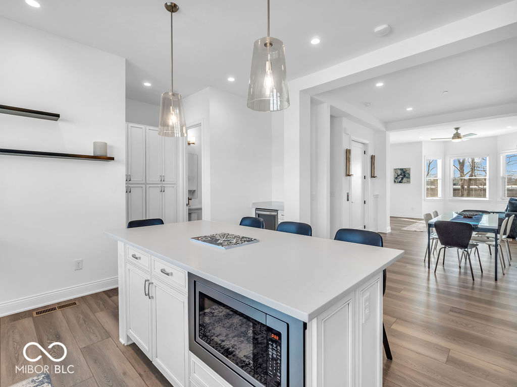 962 Berkhamsted Lane