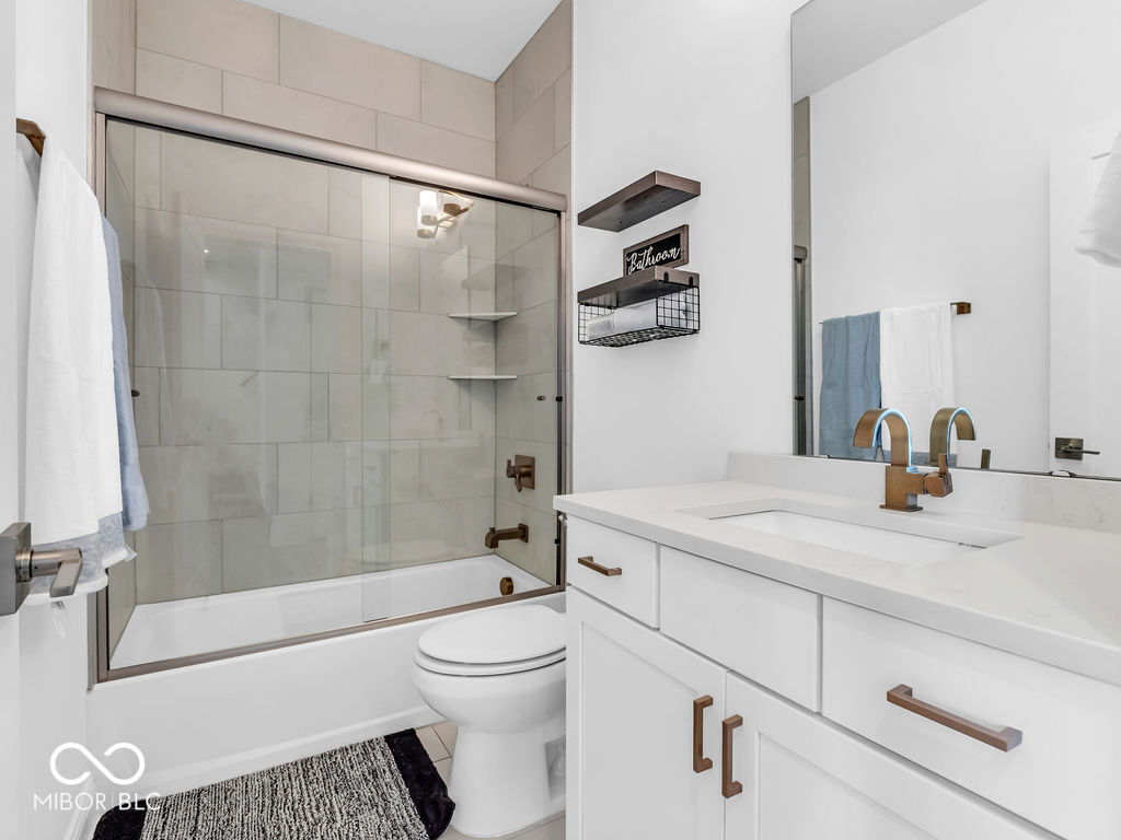 962 Berkhamsted Lane