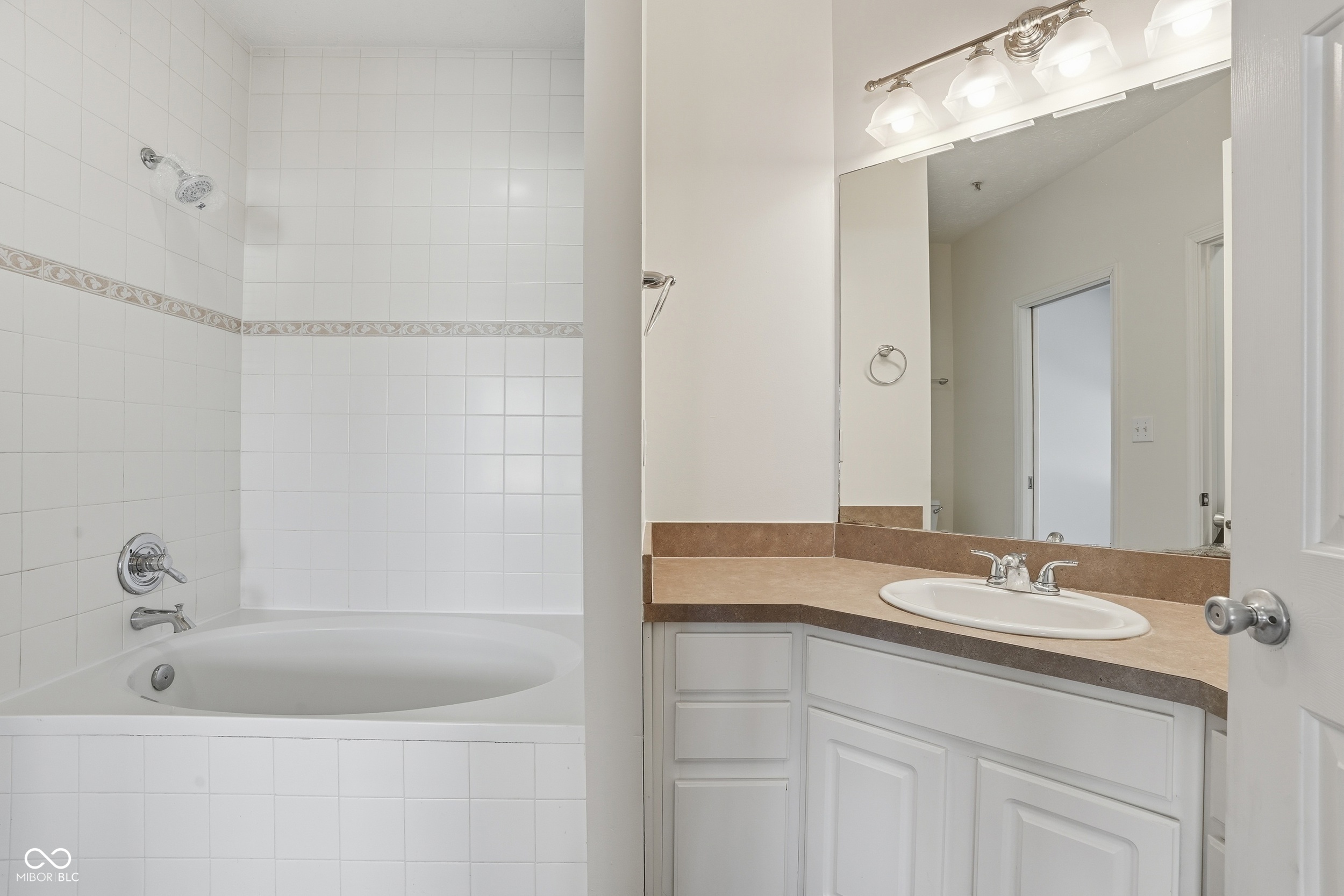 2230 N Pennsylvania Street Unit: 2