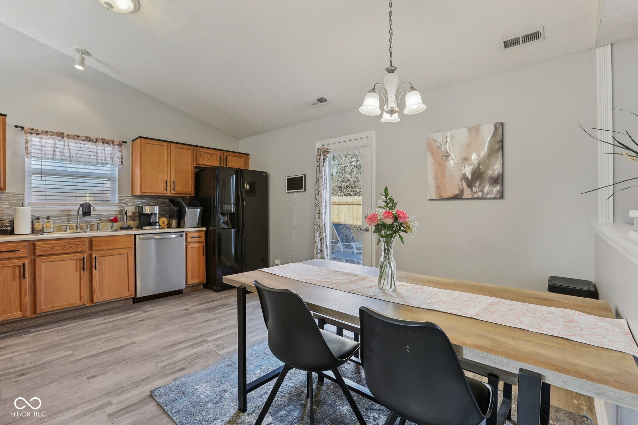 1508 Round Lake Court