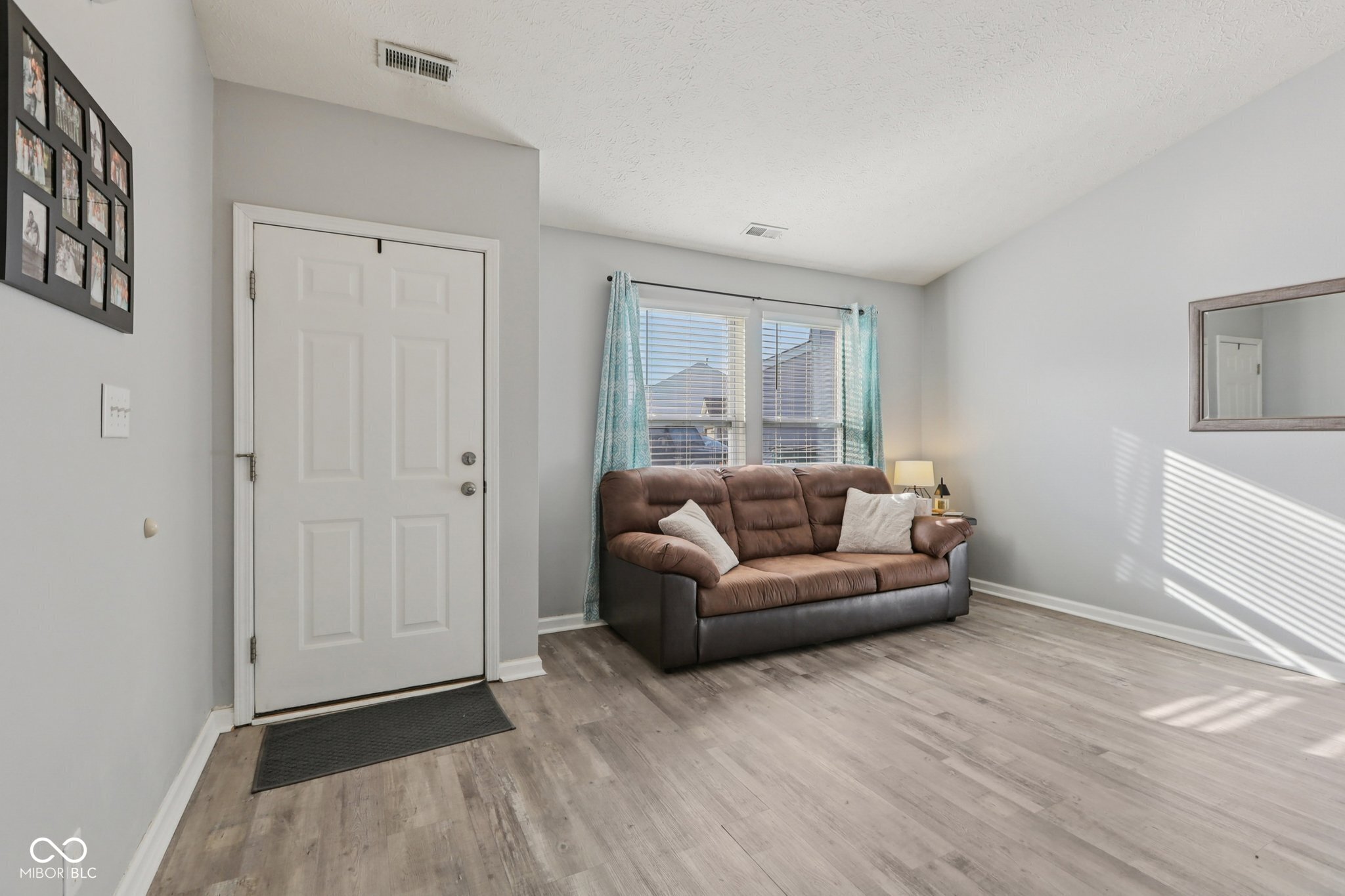 1508 Round Lake Court