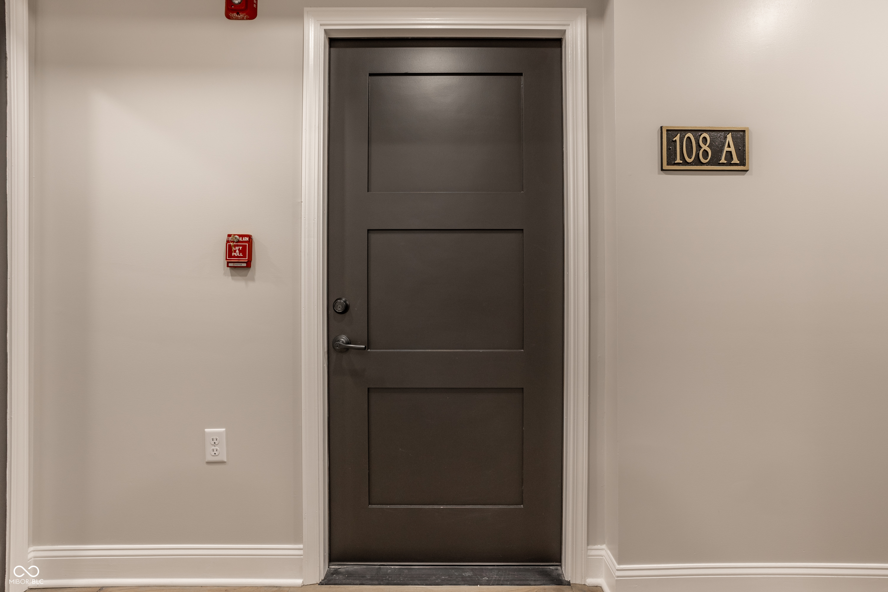 108 W Main Street Unit: A