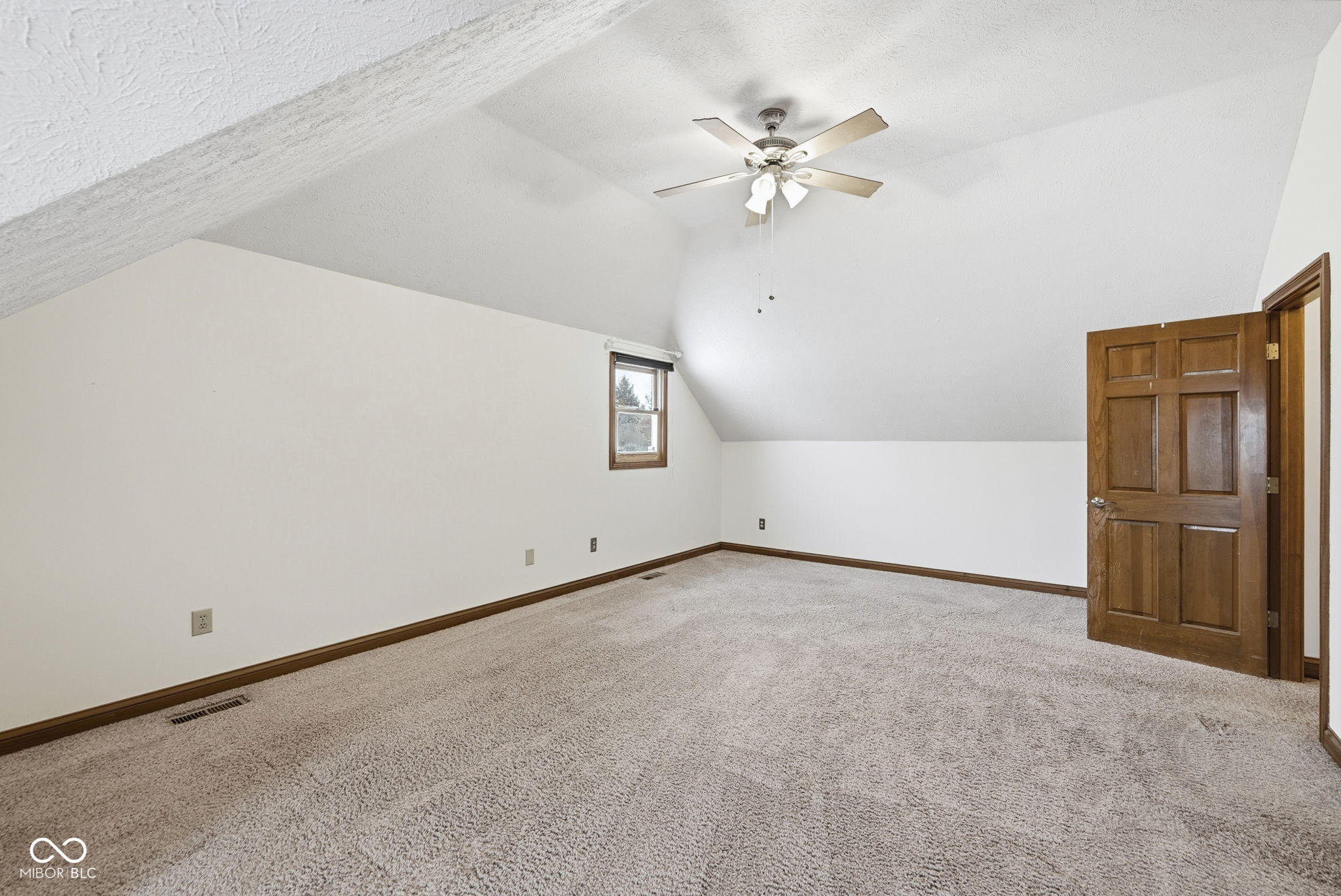 10236 Bent Tree Lane