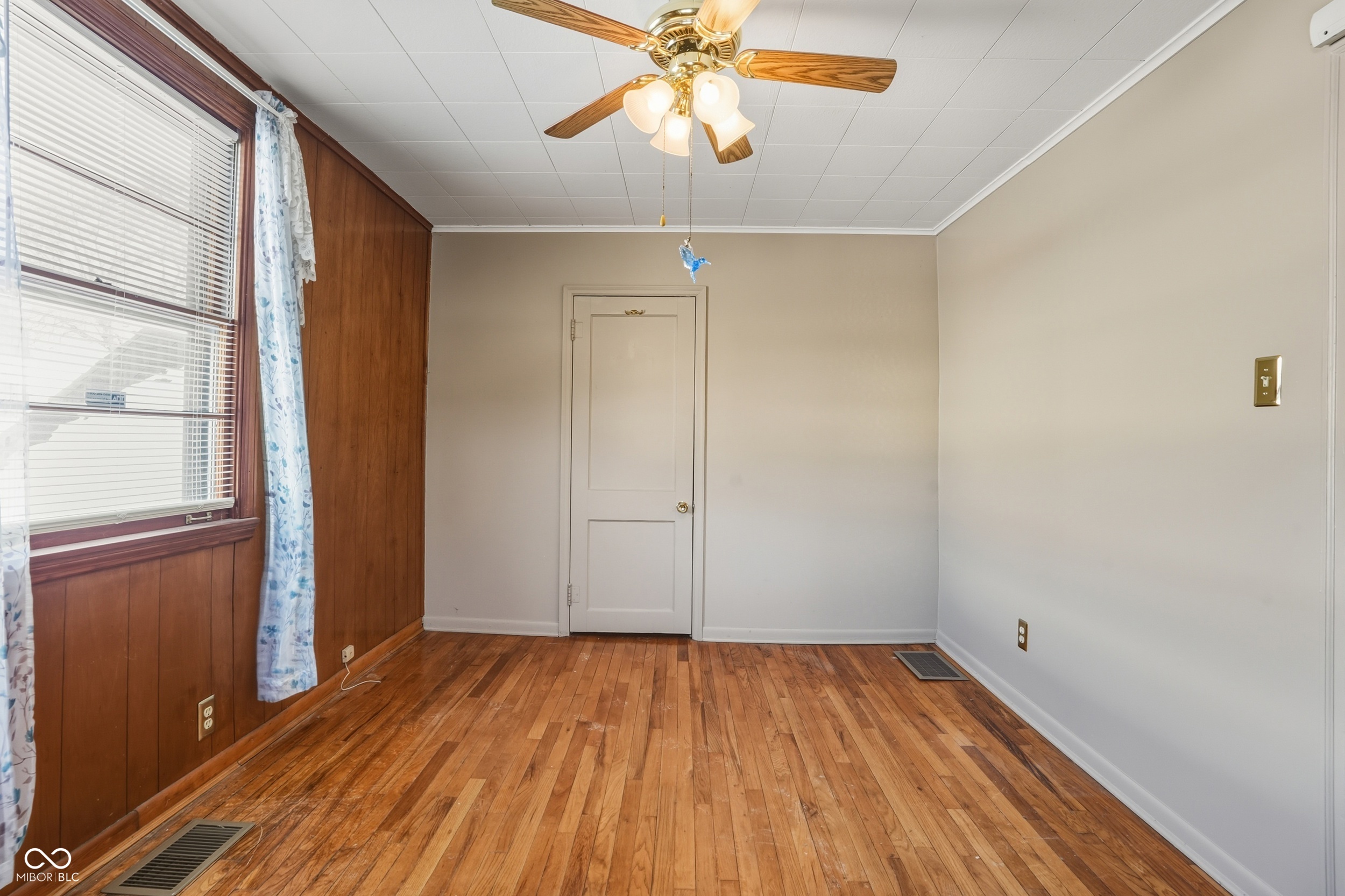 2117 S Pennsylvania Street