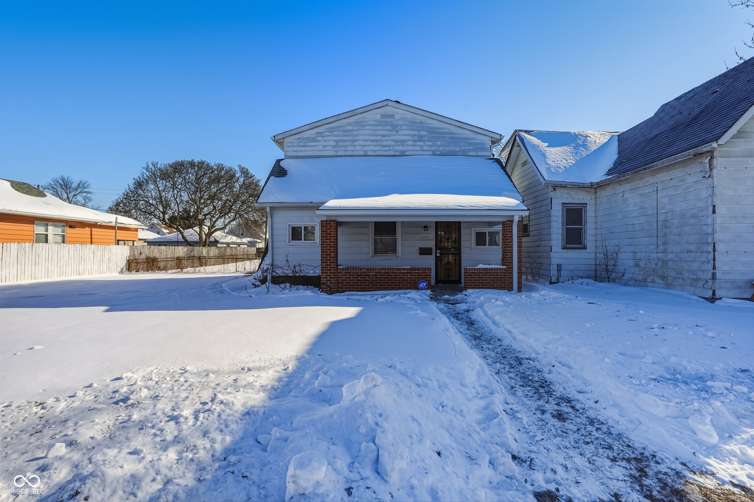 2117 S Pennsylvania Street