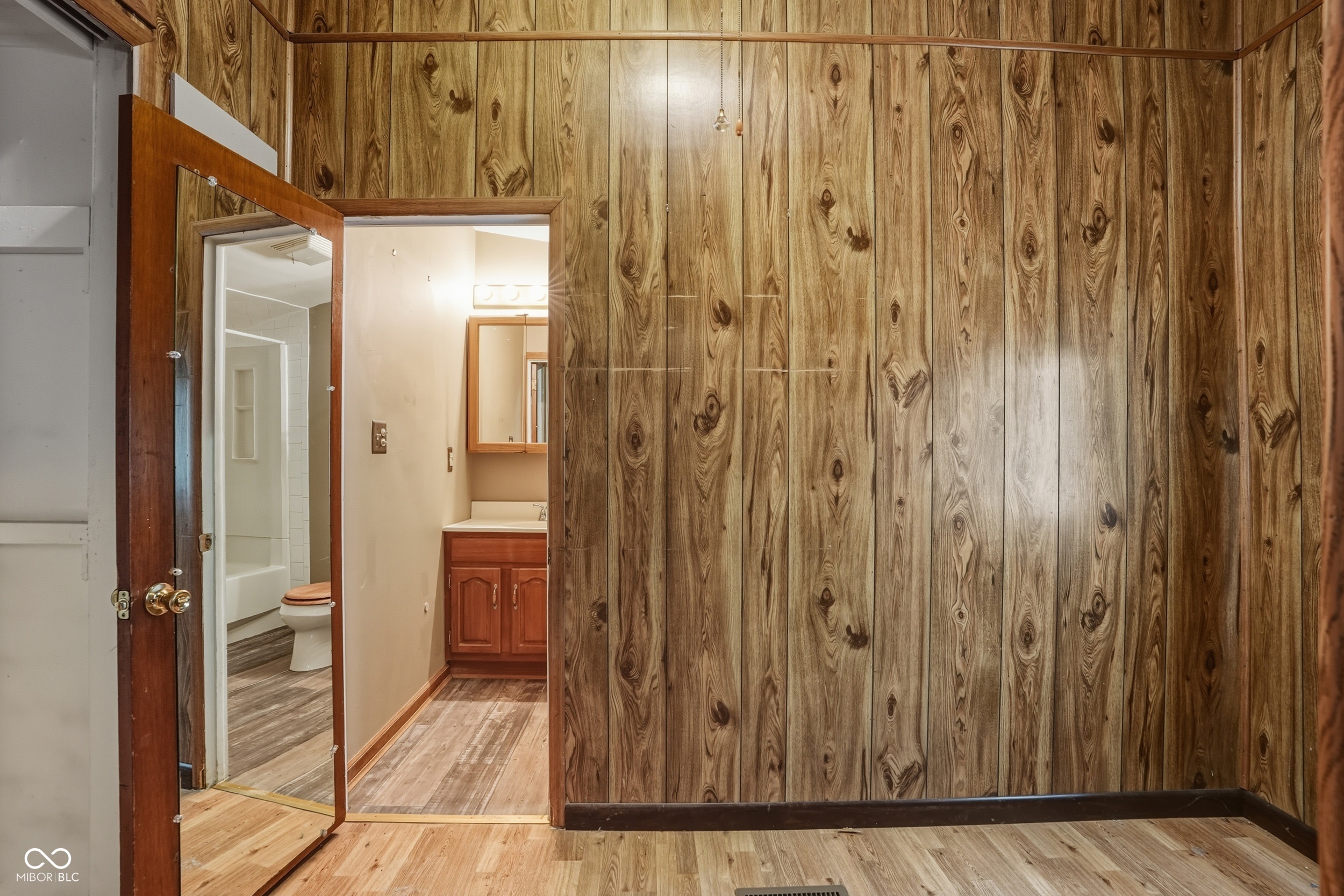 2117 S Pennsylvania Street