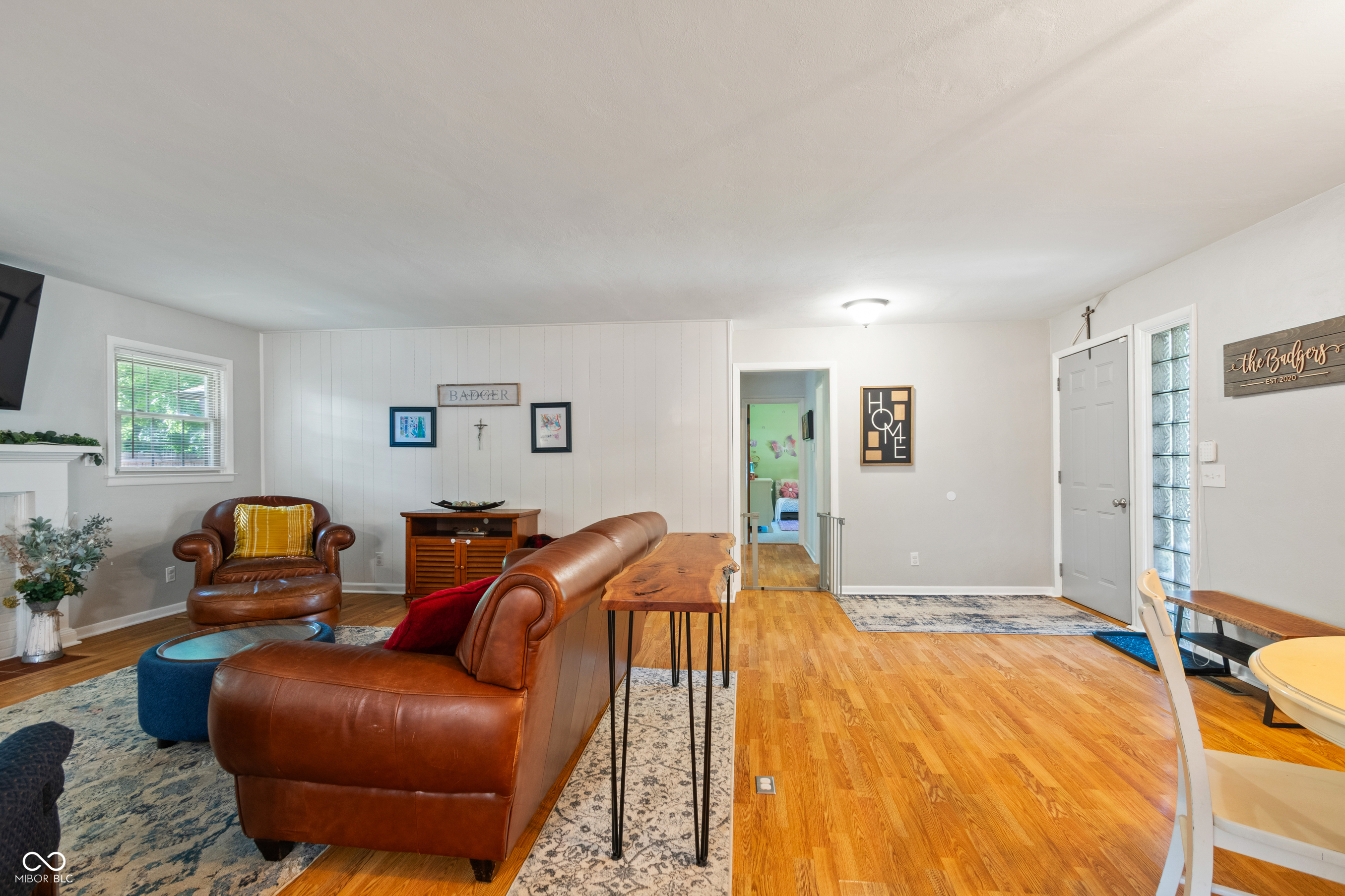 5769 Henderson Drive