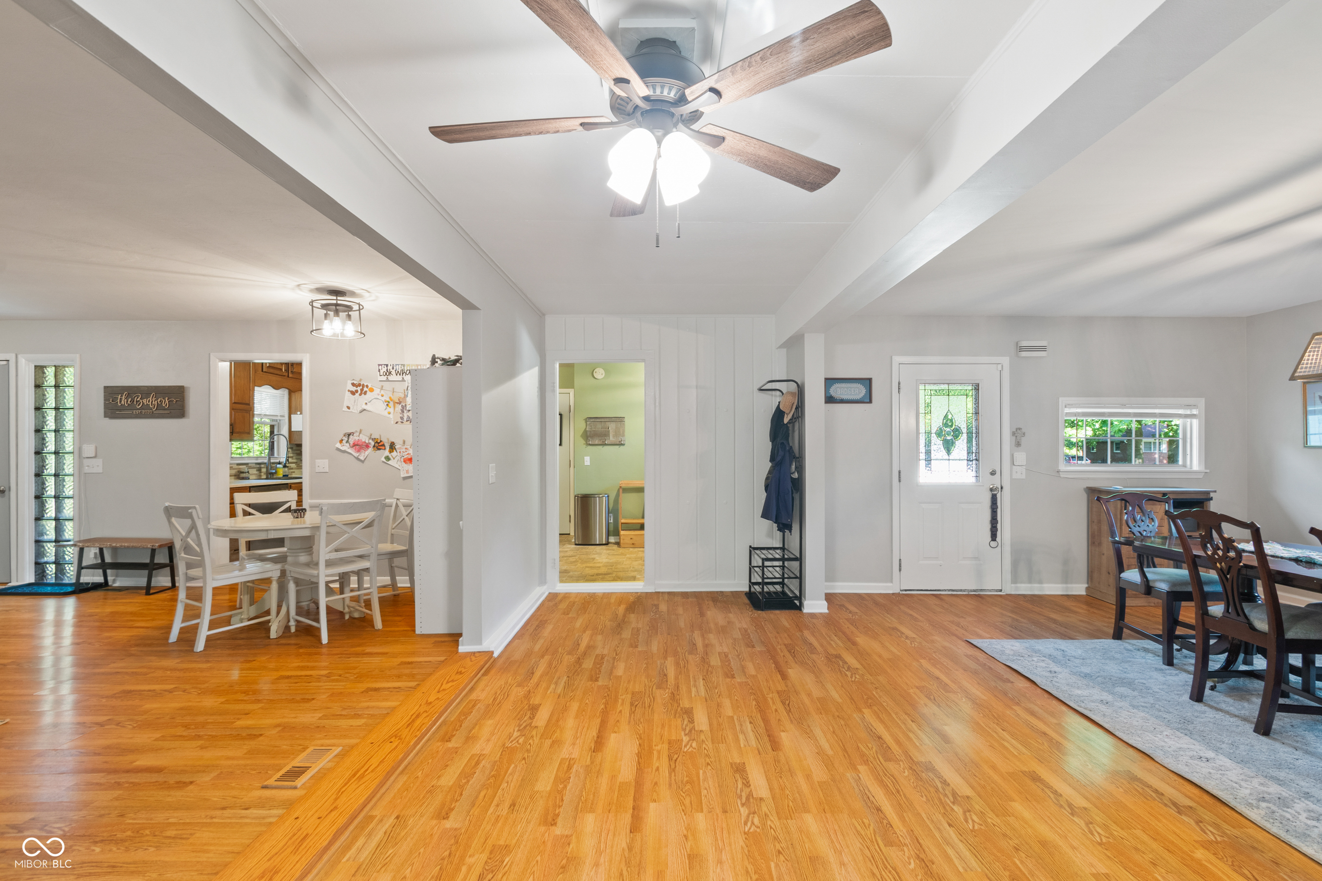 5769 Henderson Drive