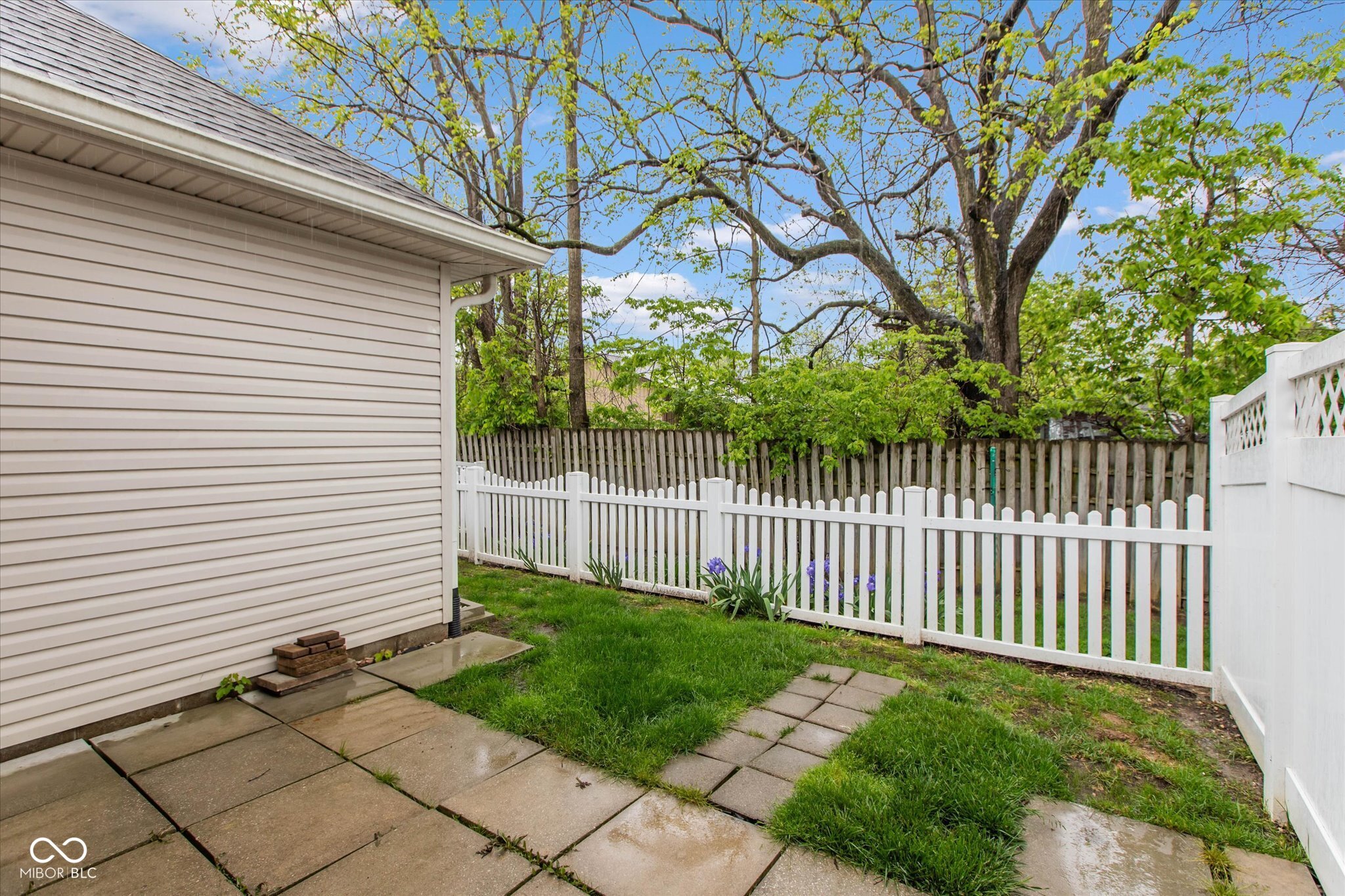 766 Shepherds Way