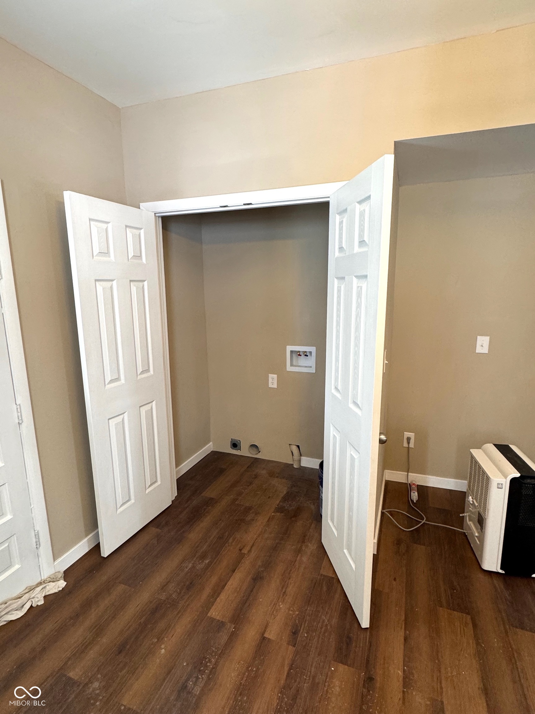 2446 Lafayette Street