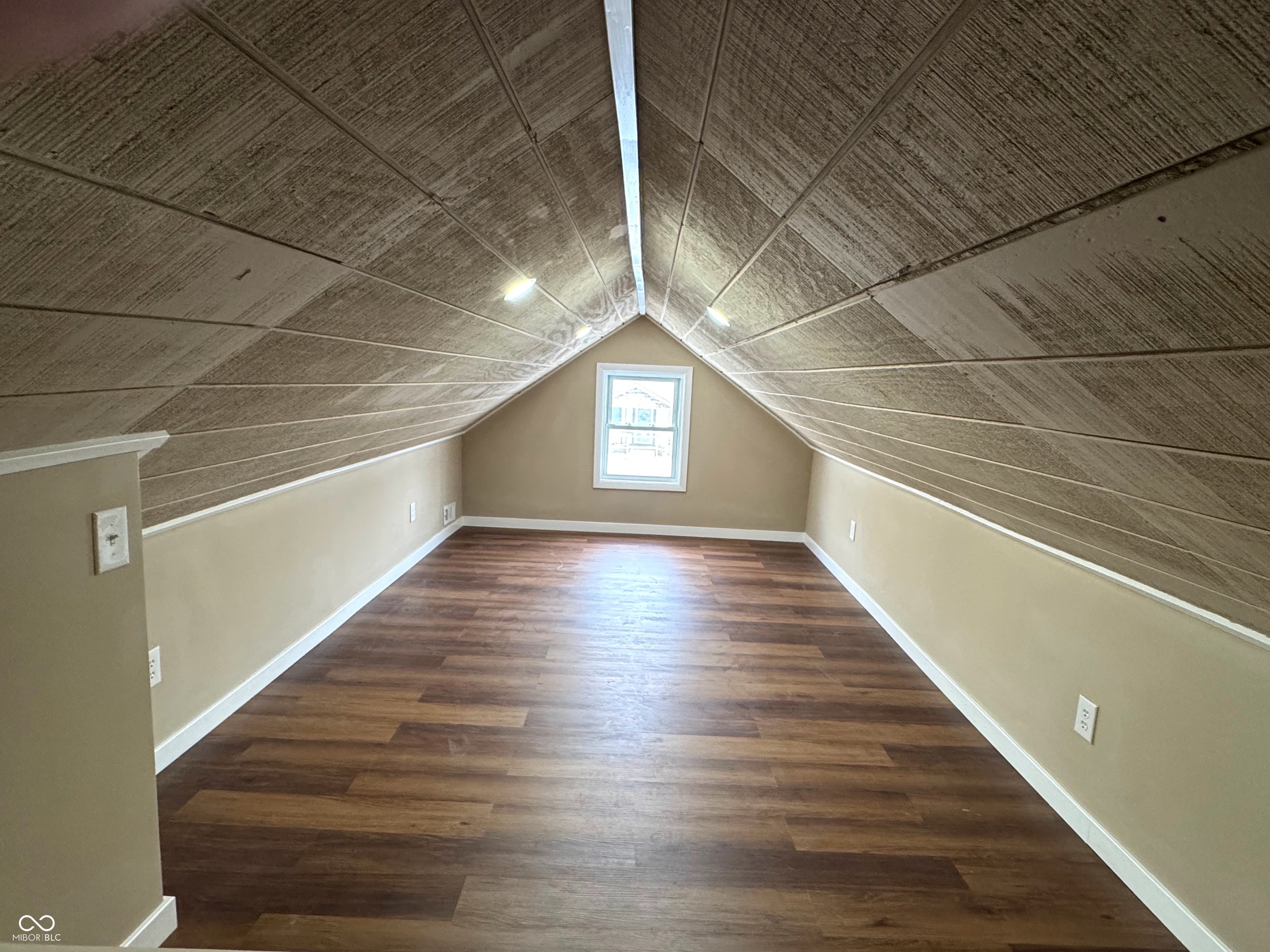 2446 Lafayette Street