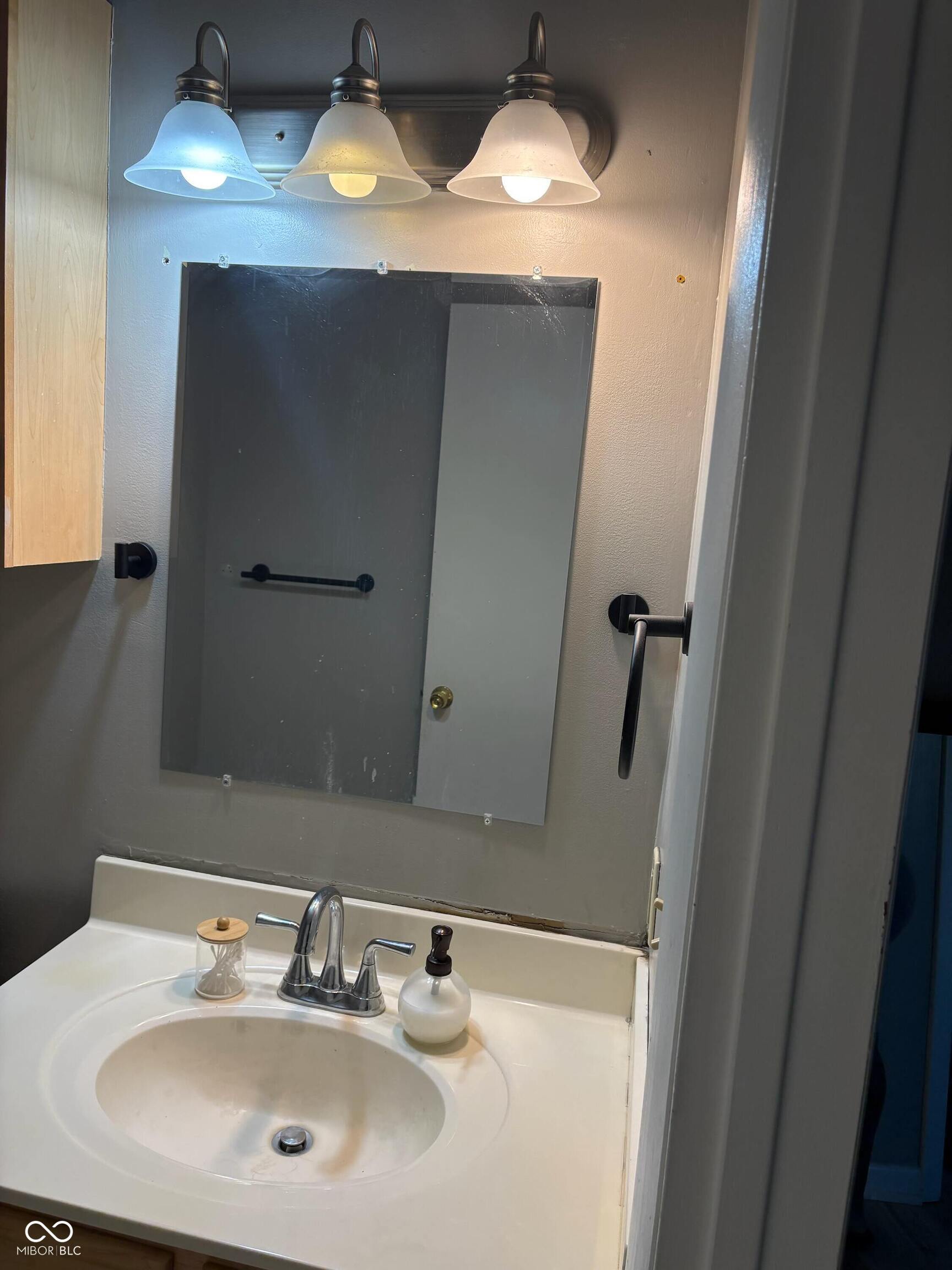 5304 N Franklin Road