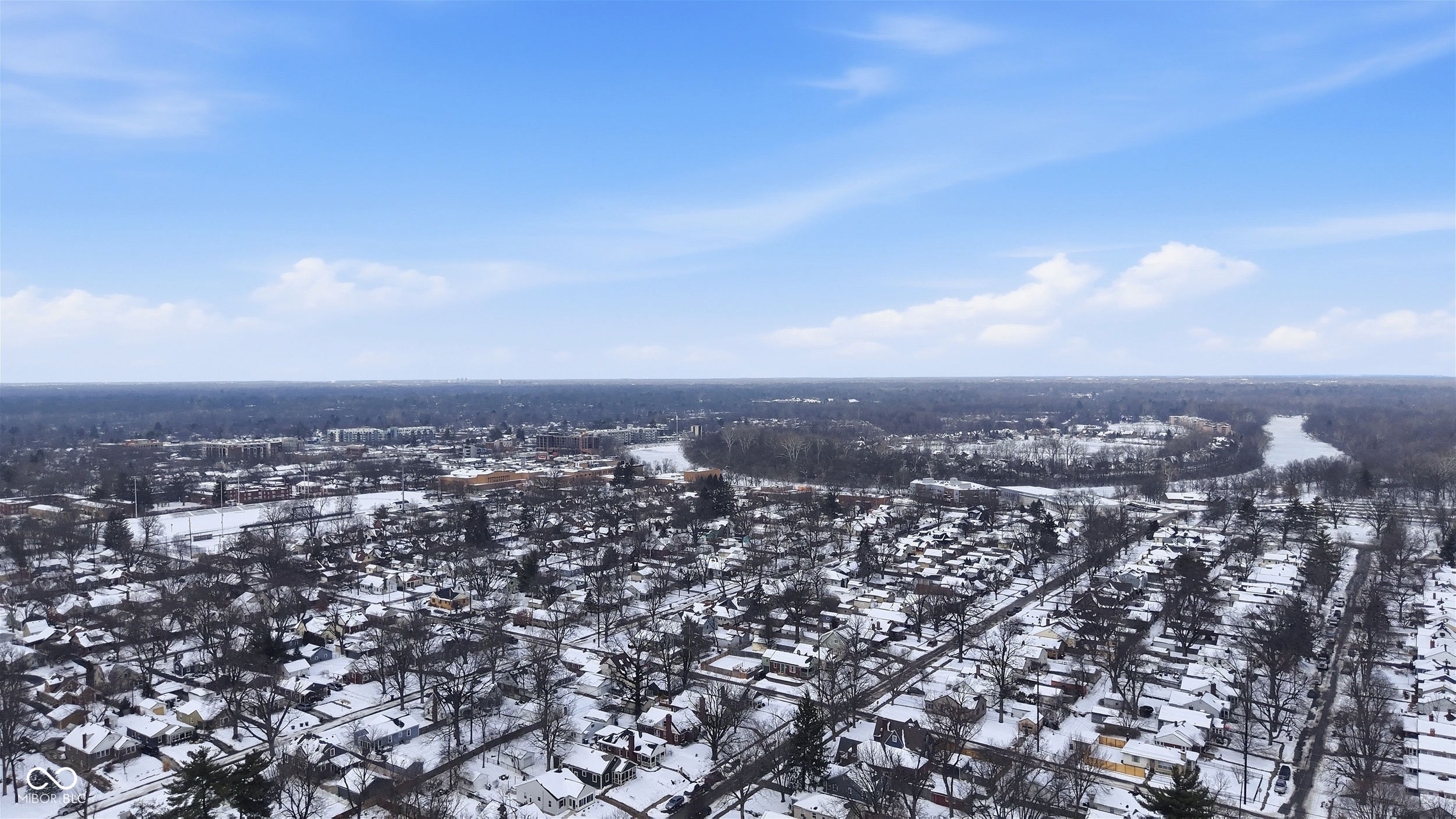 6046 Primrose Avenue