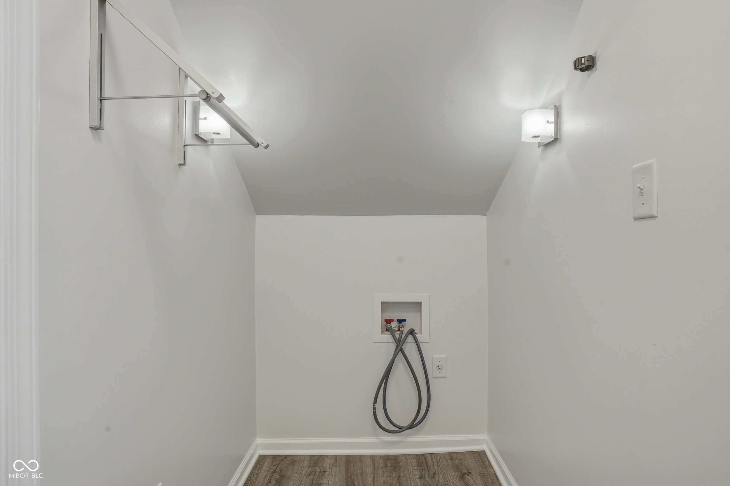 415 S Merrill Street