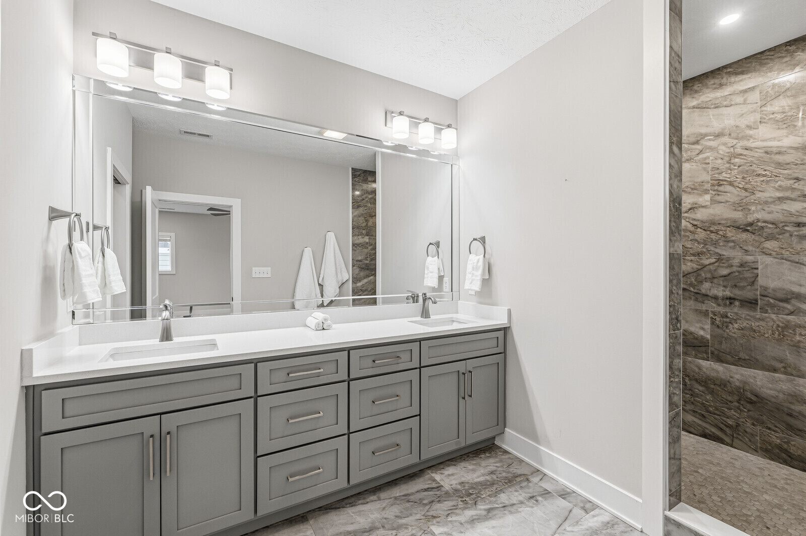 2017 Carrollton Avenue