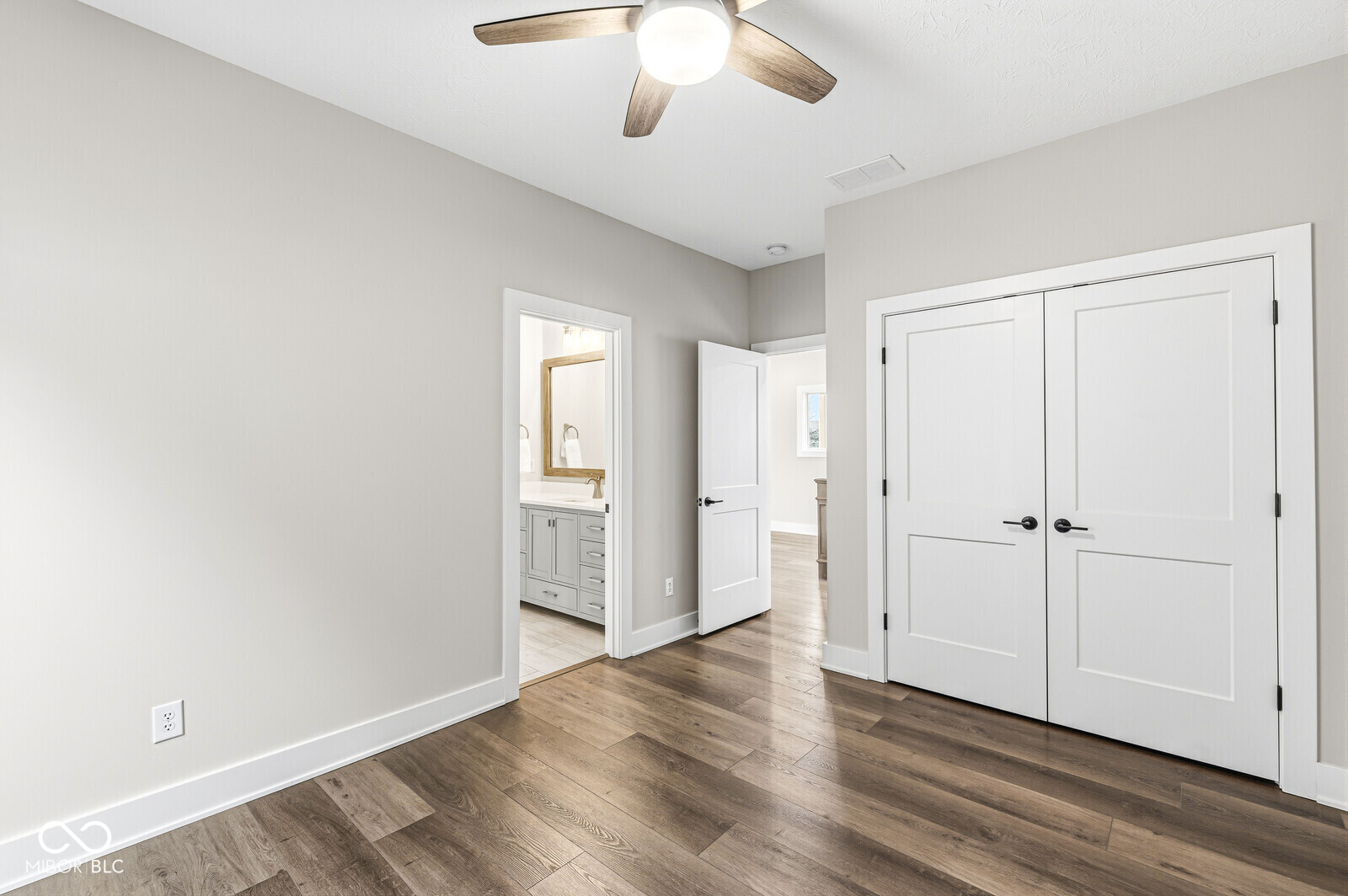 2017 Carrollton Avenue