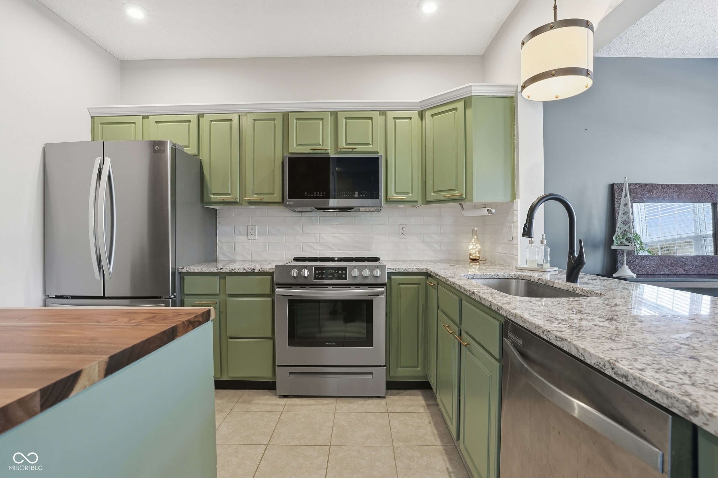 11320 Fonthill Drive