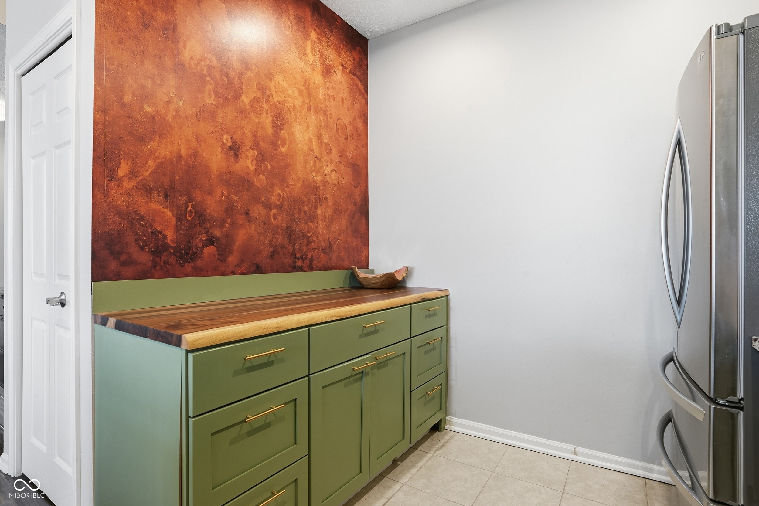 11320 Fonthill Drive