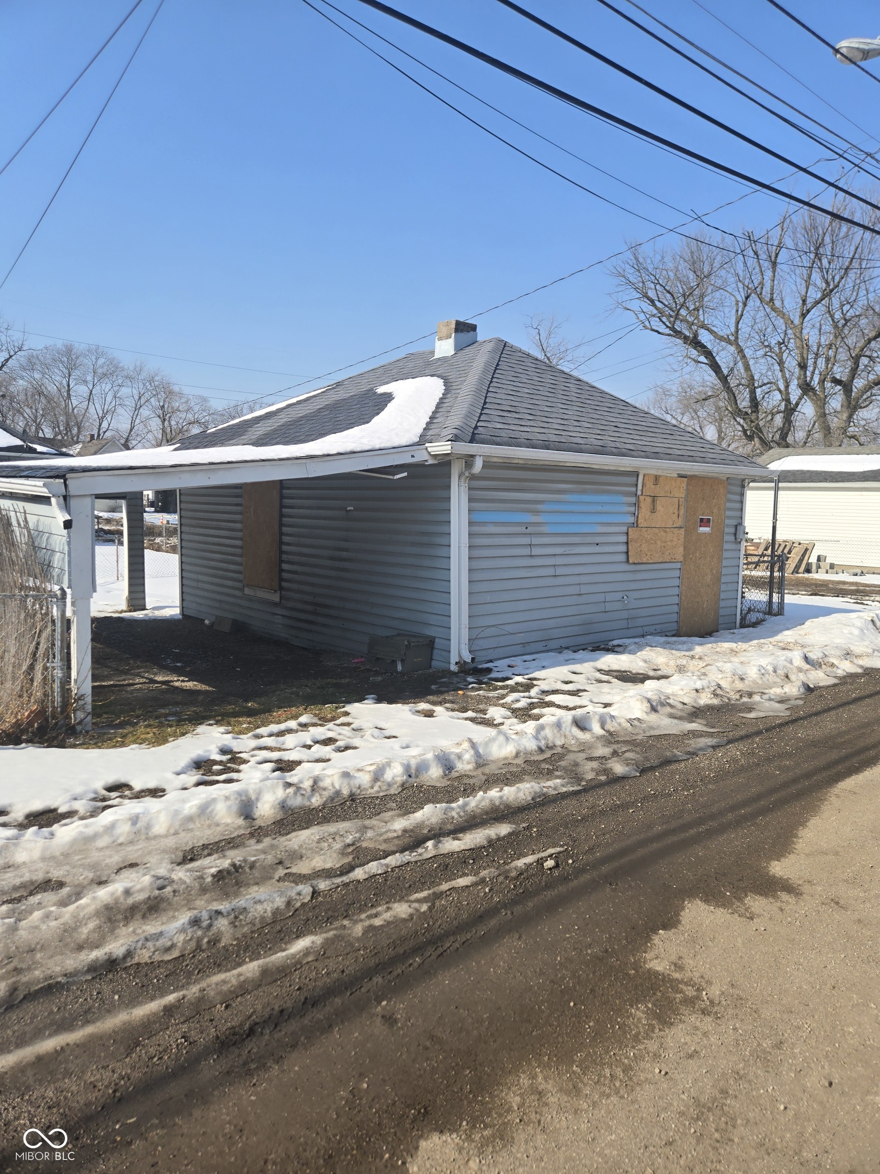 1115 S Sheffield Avenue