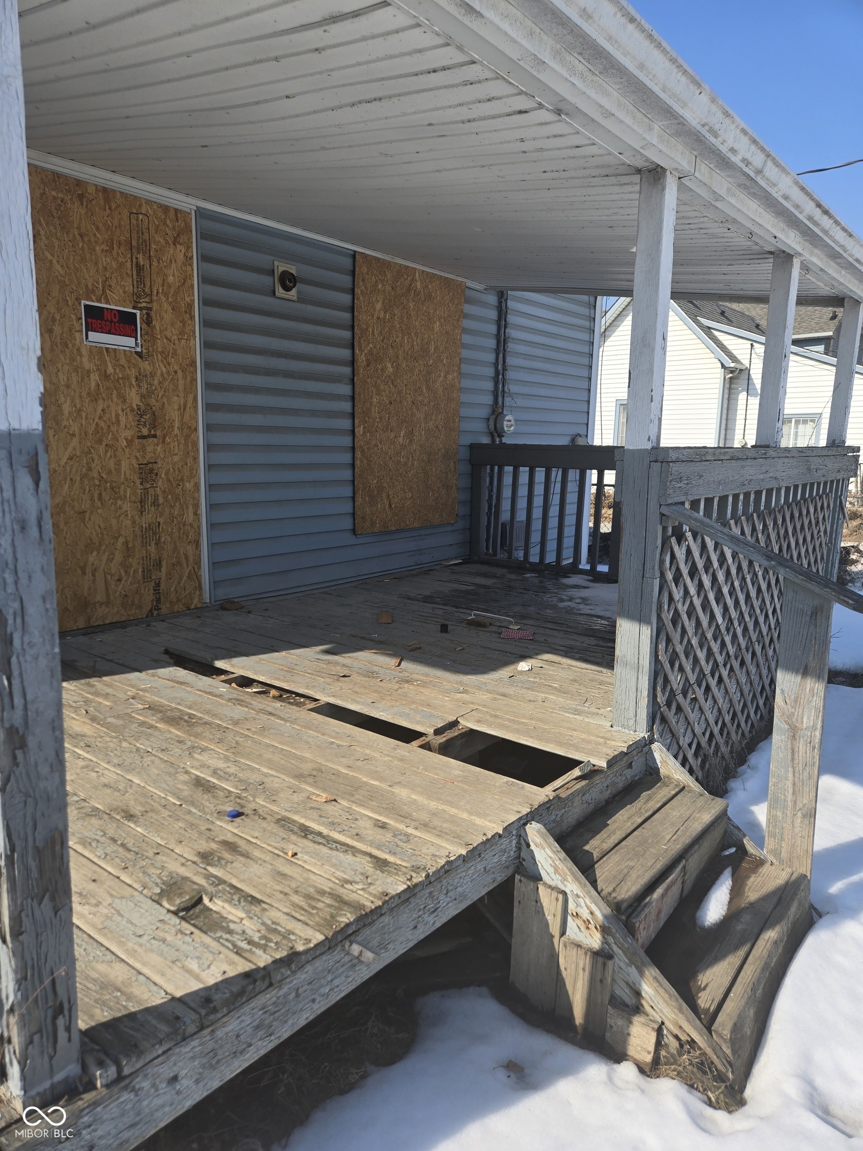 1115 S Sheffield Avenue