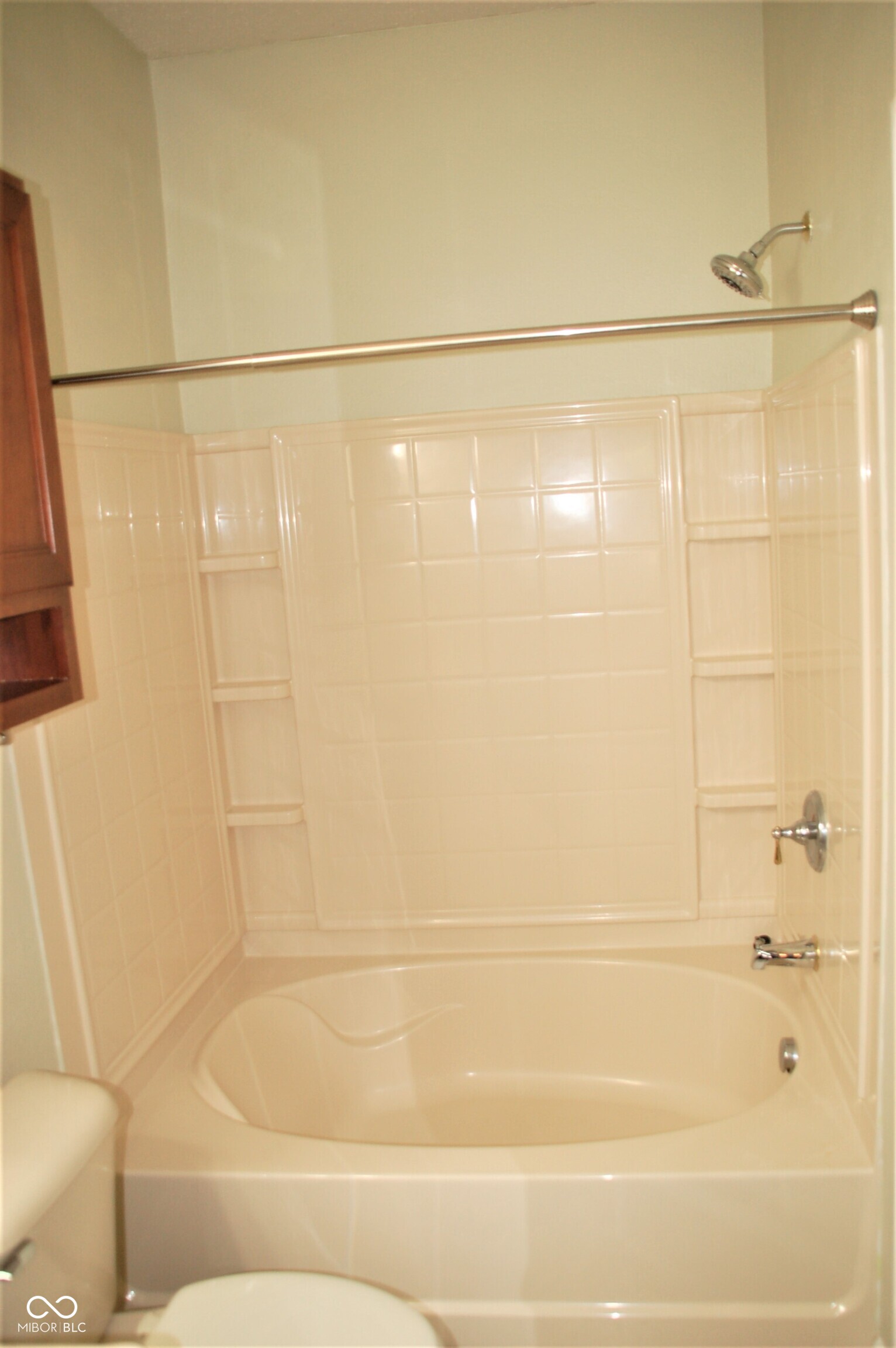 8348 S Swimming Hole Lane