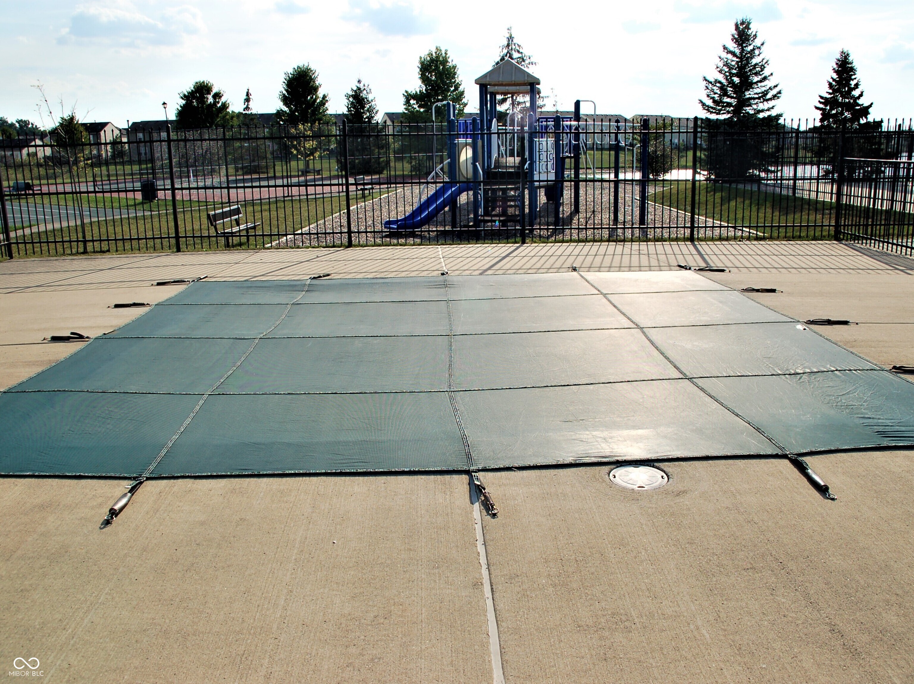 8348 S Swimming Hole Lane