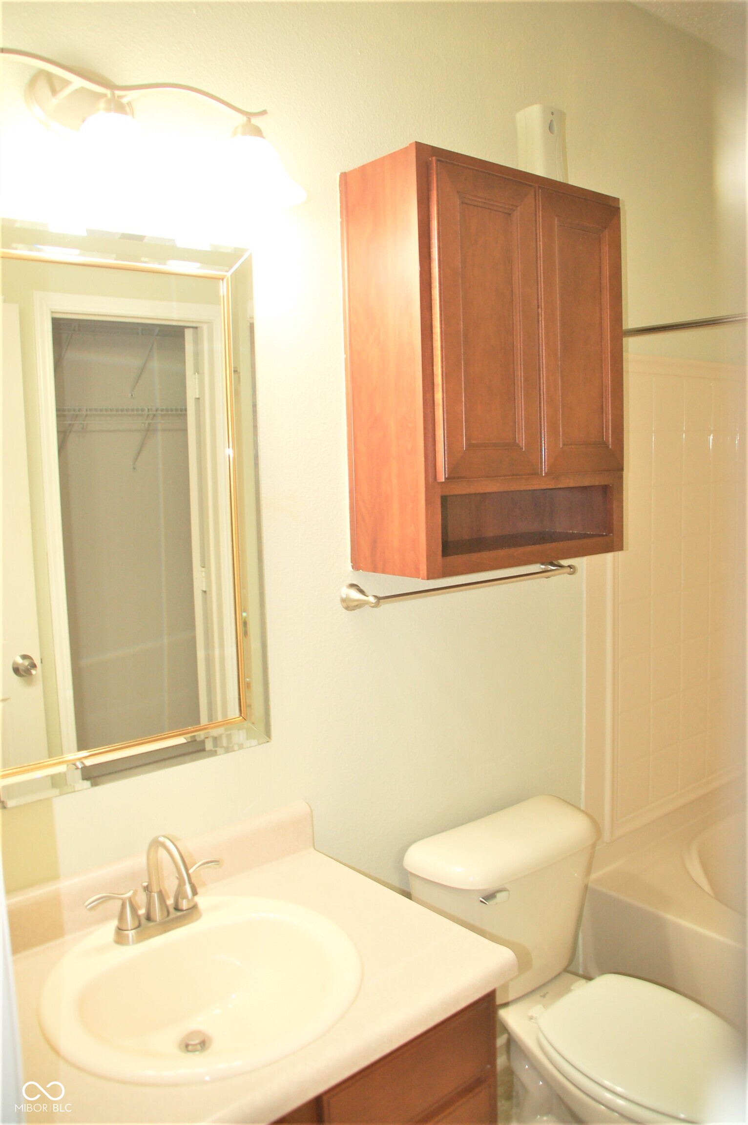 8348 S Swimming Hole Lane