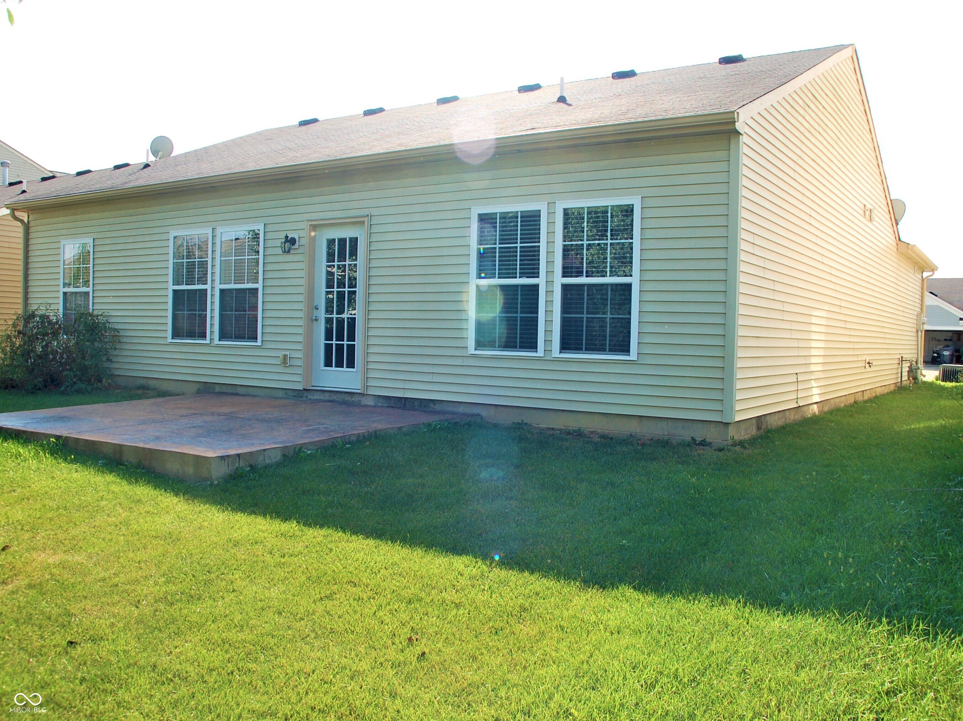 8348 S Swimming Hole Lane