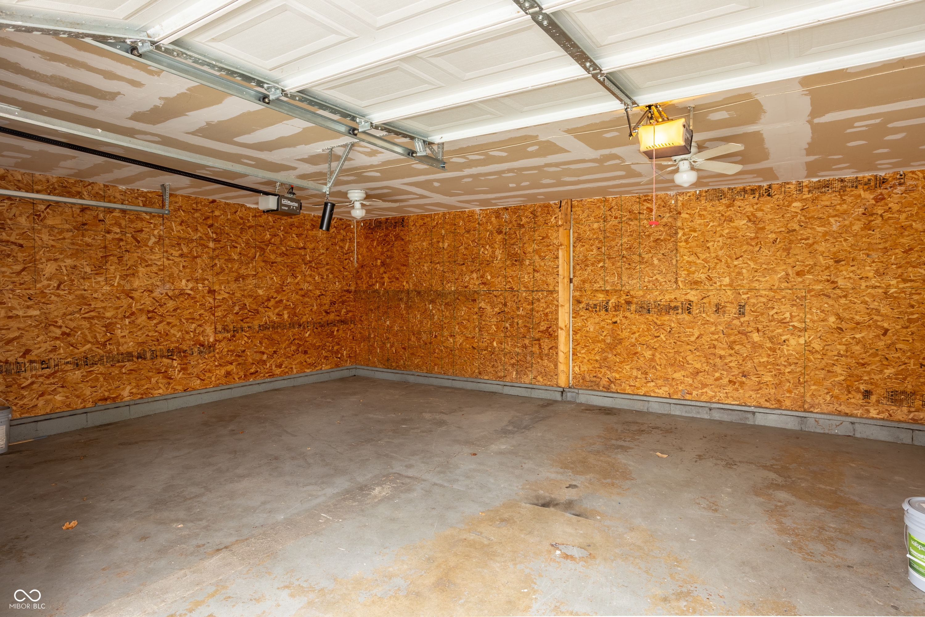 5704 N Keystone Avenue