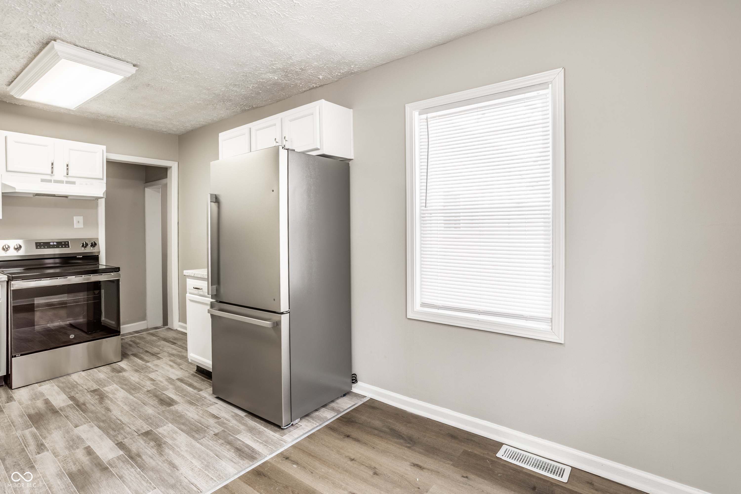 5704 N Keystone Avenue