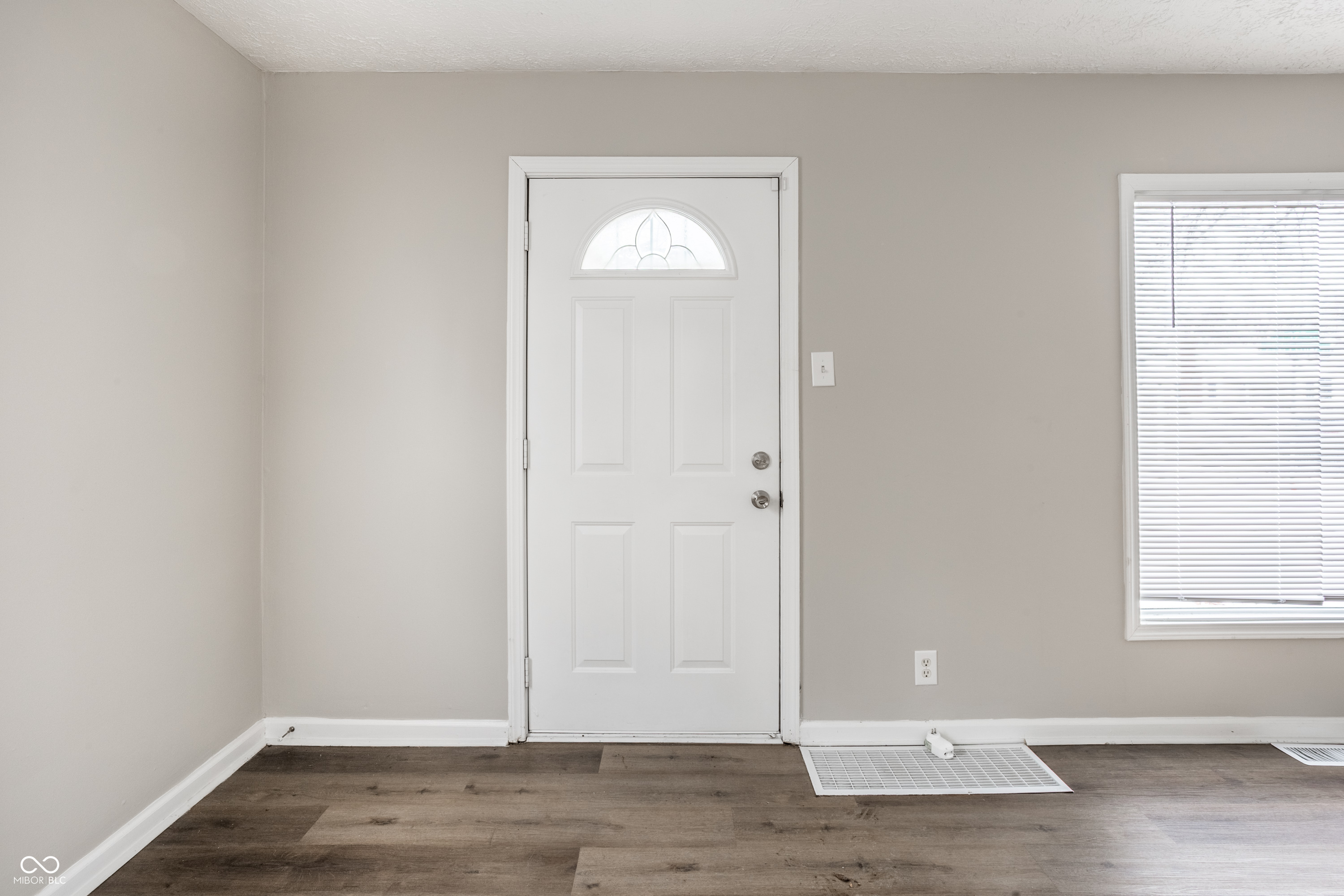 5704 N Keystone Avenue