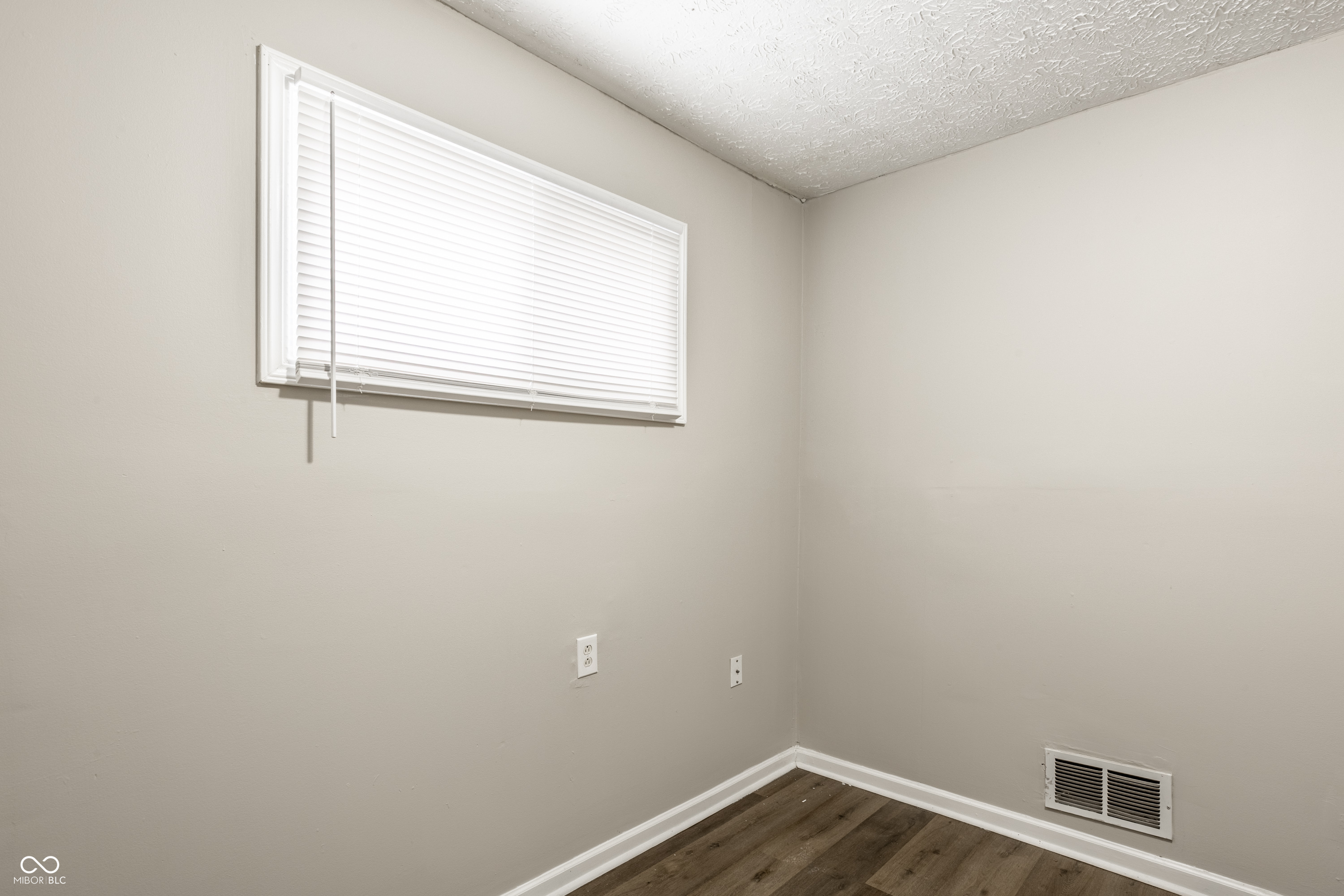 5704 N Keystone Avenue