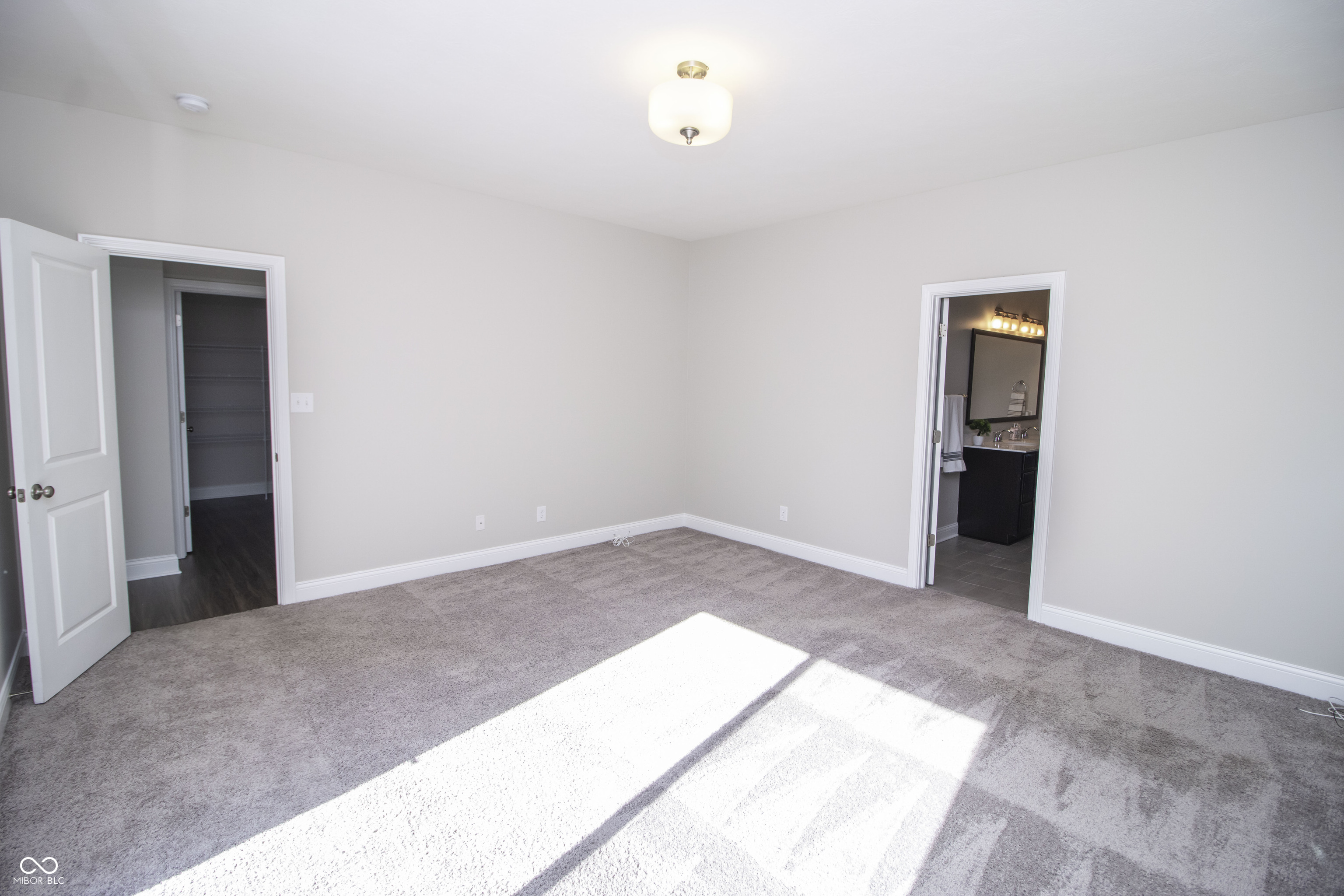 7212 Cherry Creek Boulevard