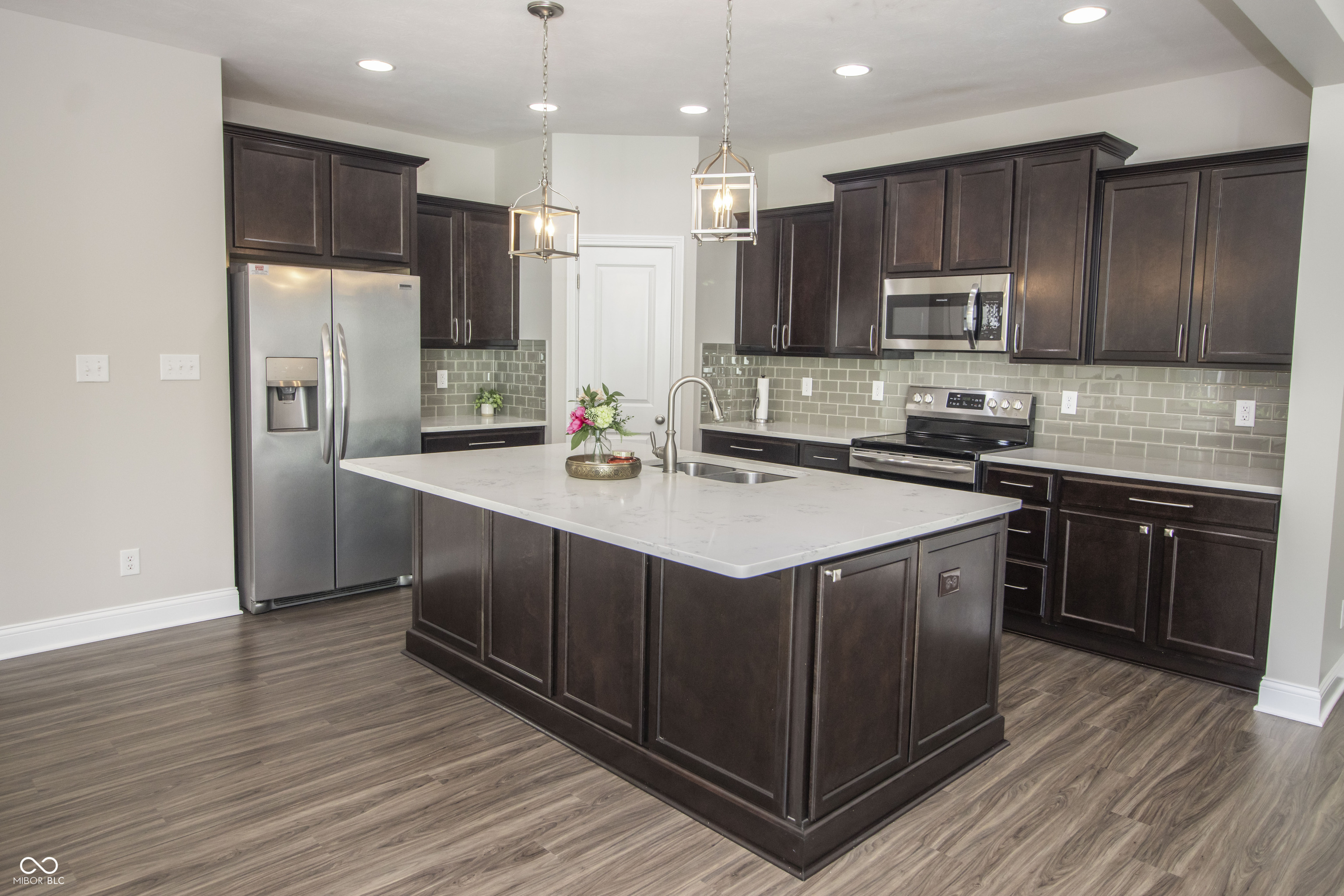 7212 Cherry Creek Boulevard