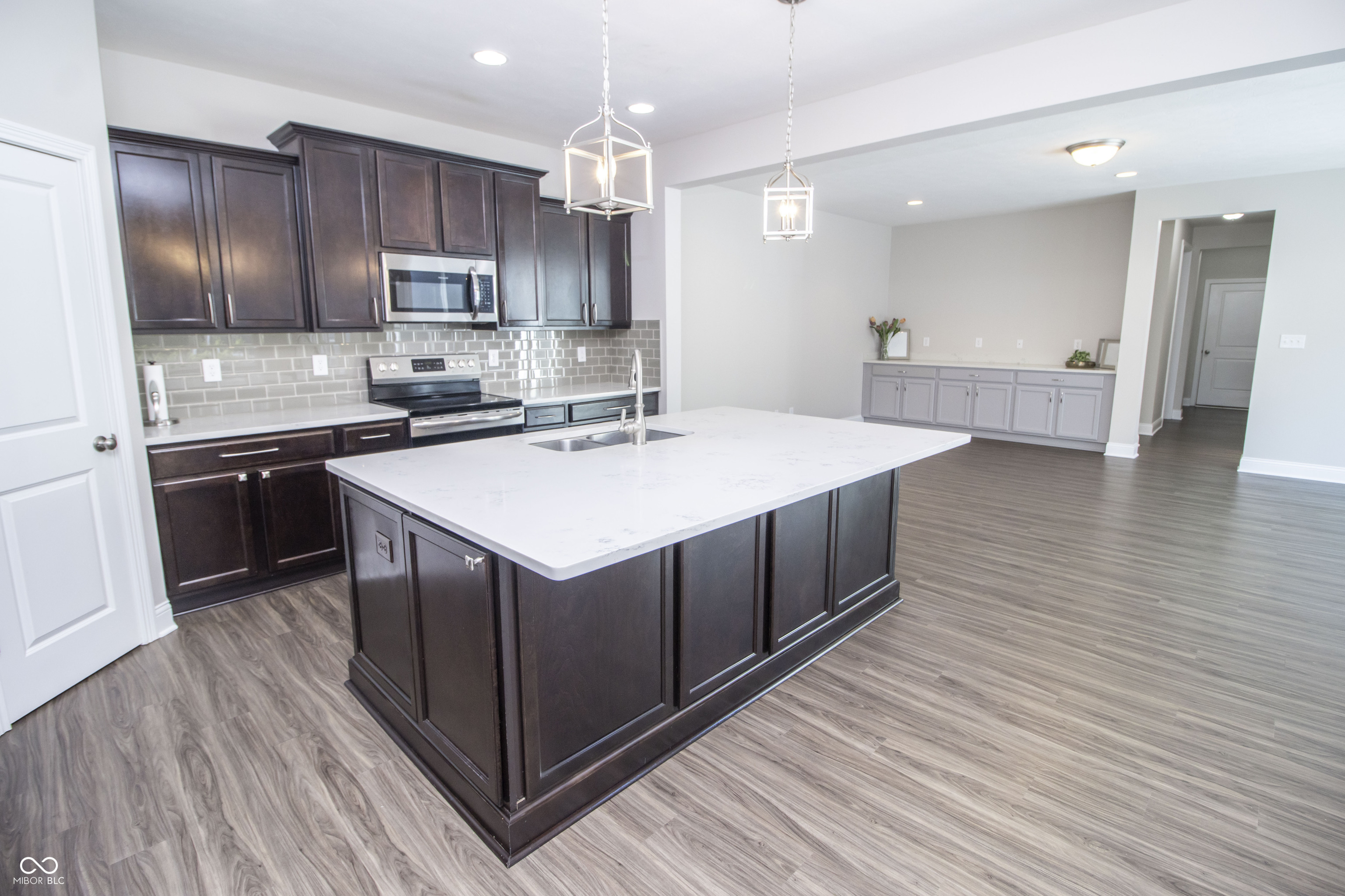 7212 Cherry Creek Boulevard